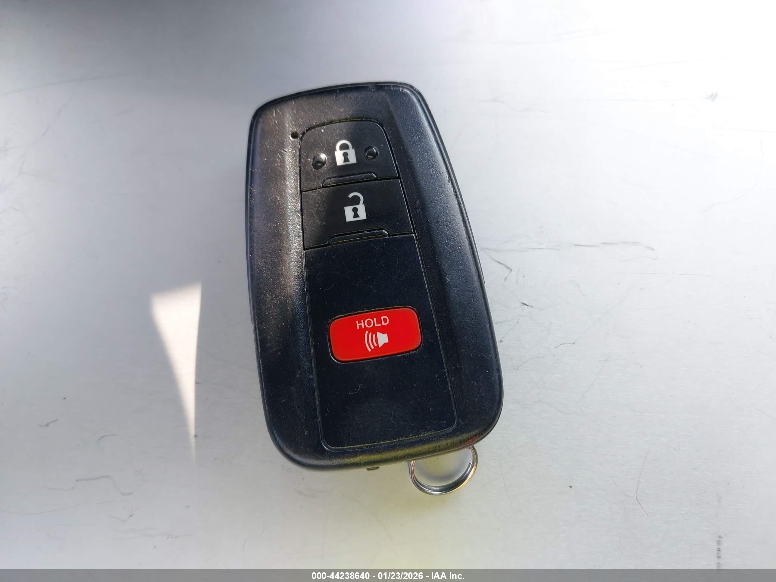 TOYOTA PRIUS image 11
