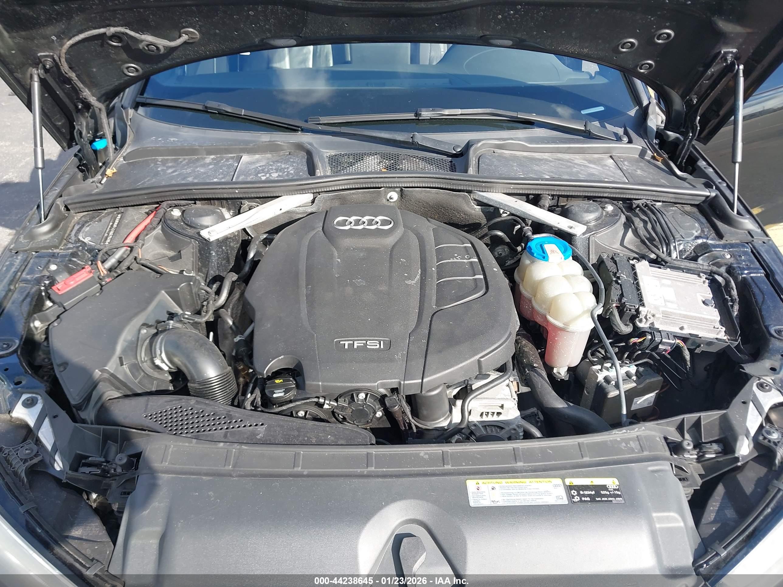 AUDI A4 image 10