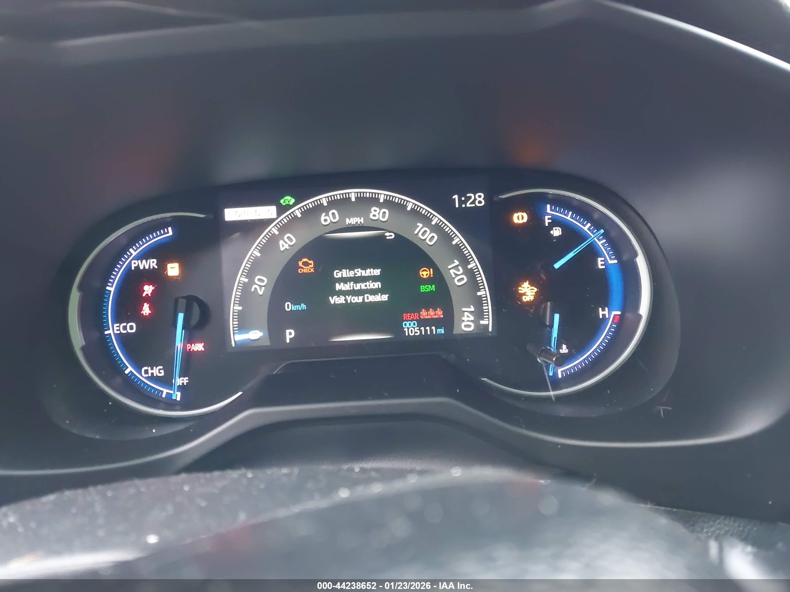 TOYOTA RAV4 image 7