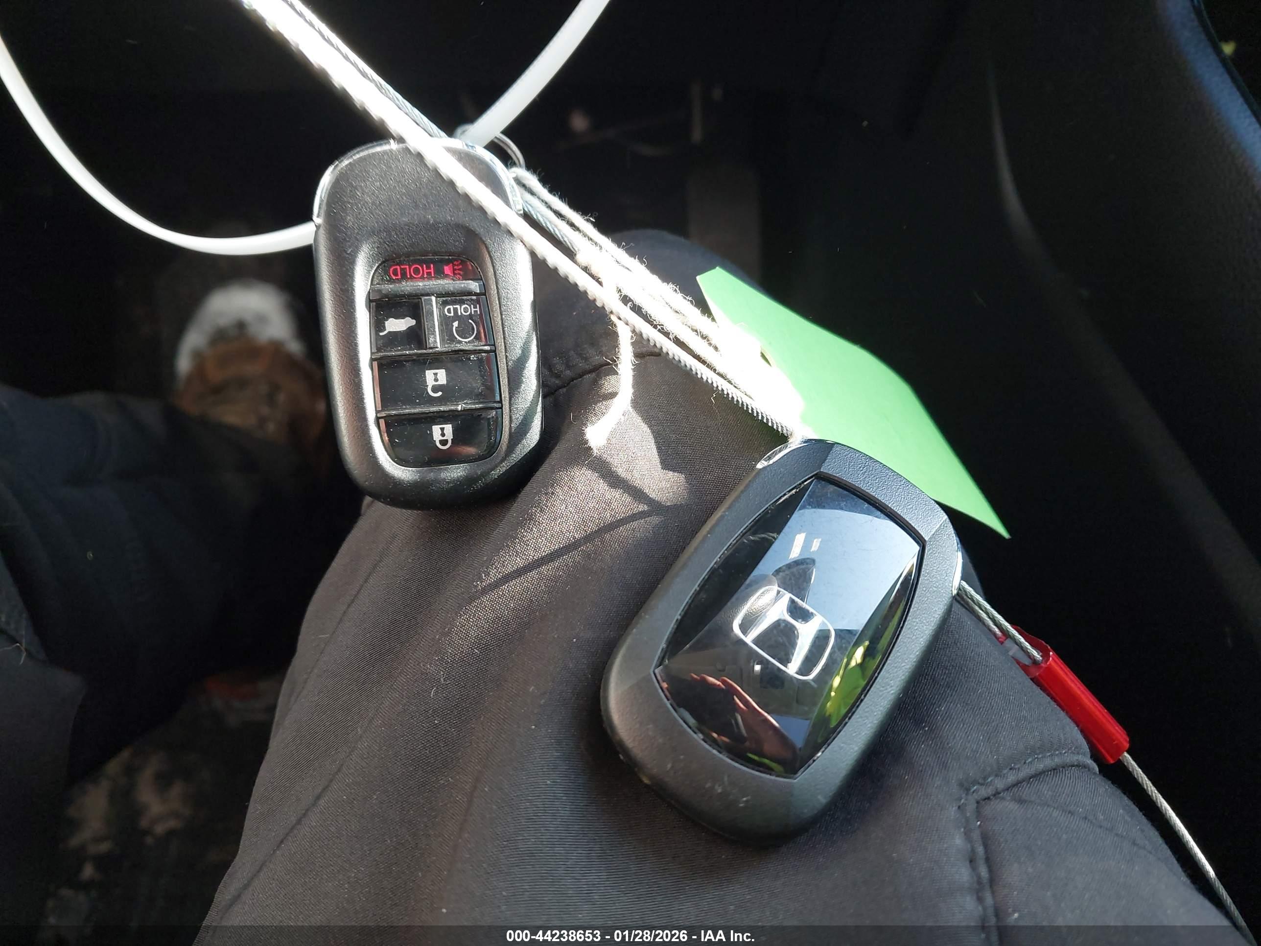 HONDA CR-V image 11