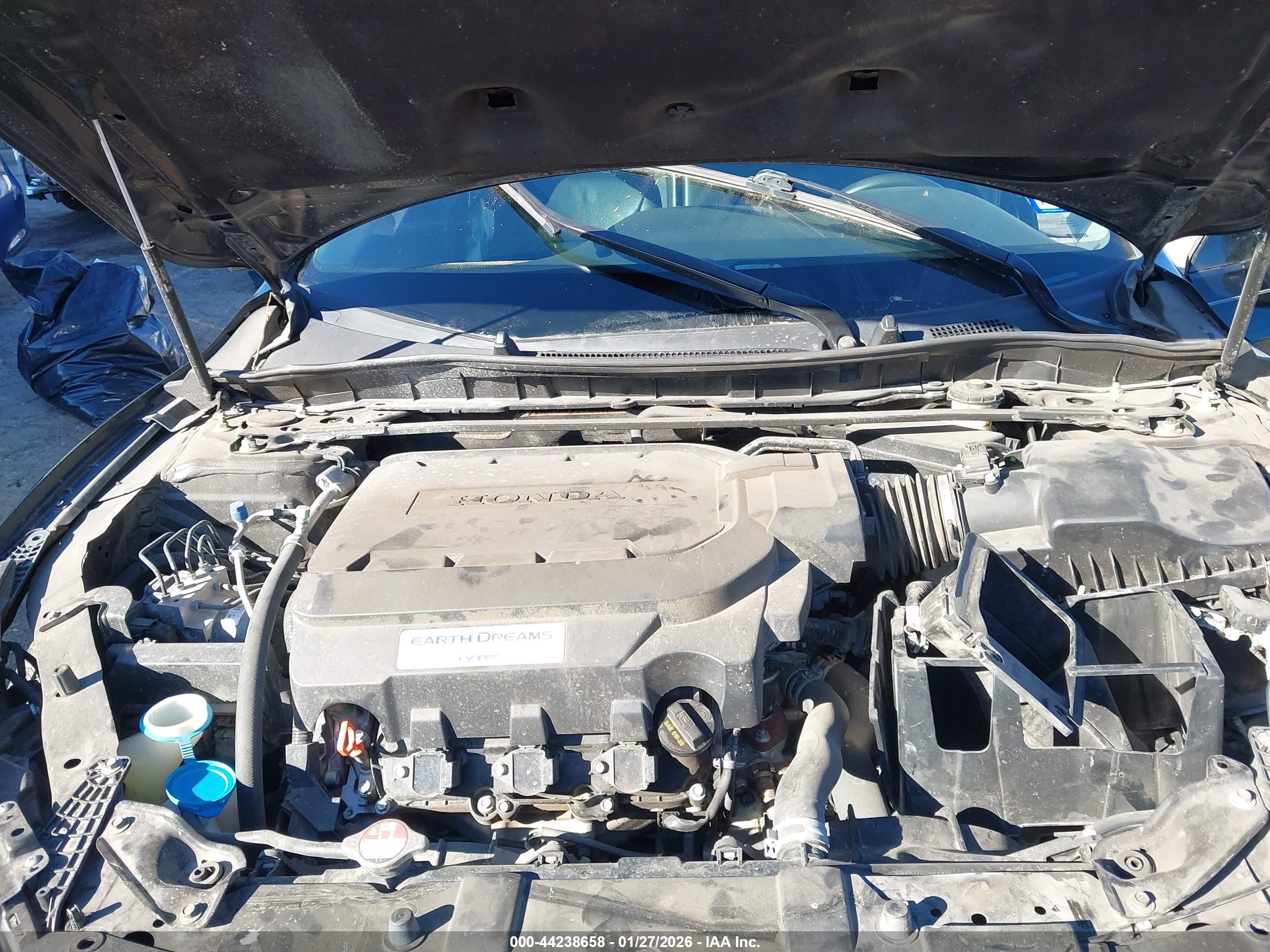 HONDA ACCORD image 10
