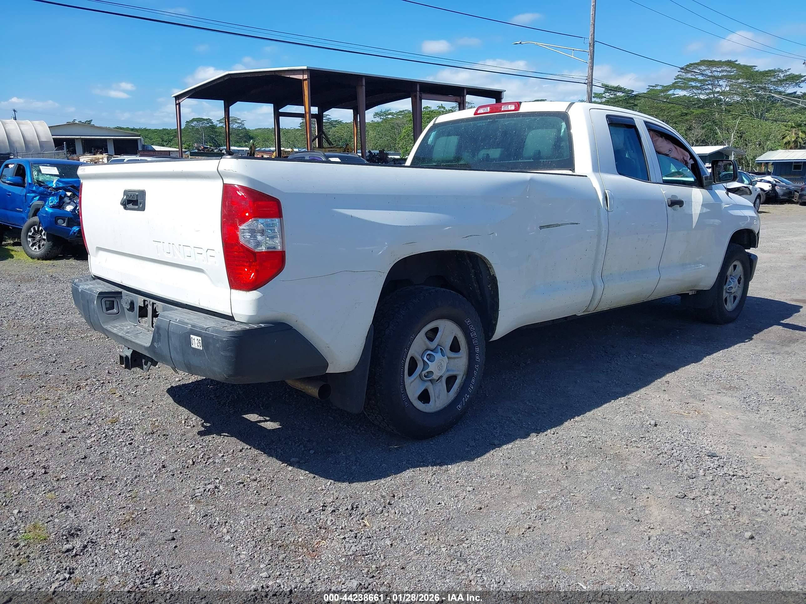 TOYOTA TUNDRA image 4
