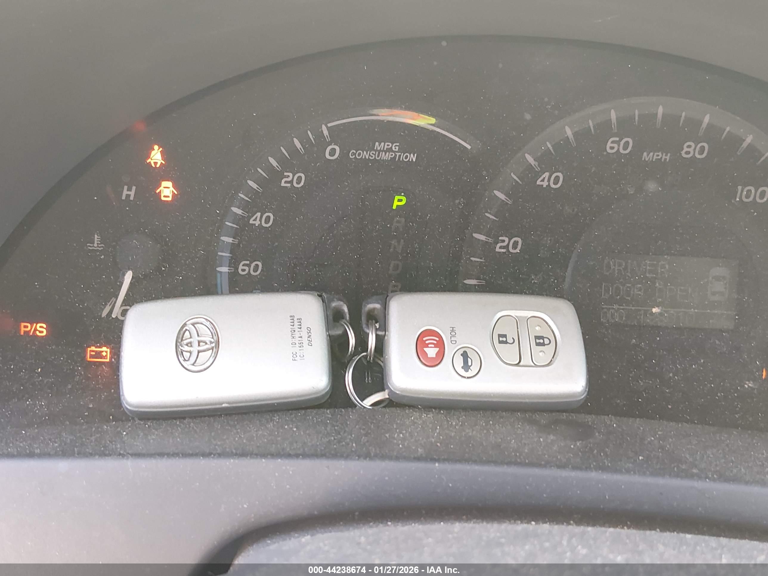 TOYOTA CAMRY image 11