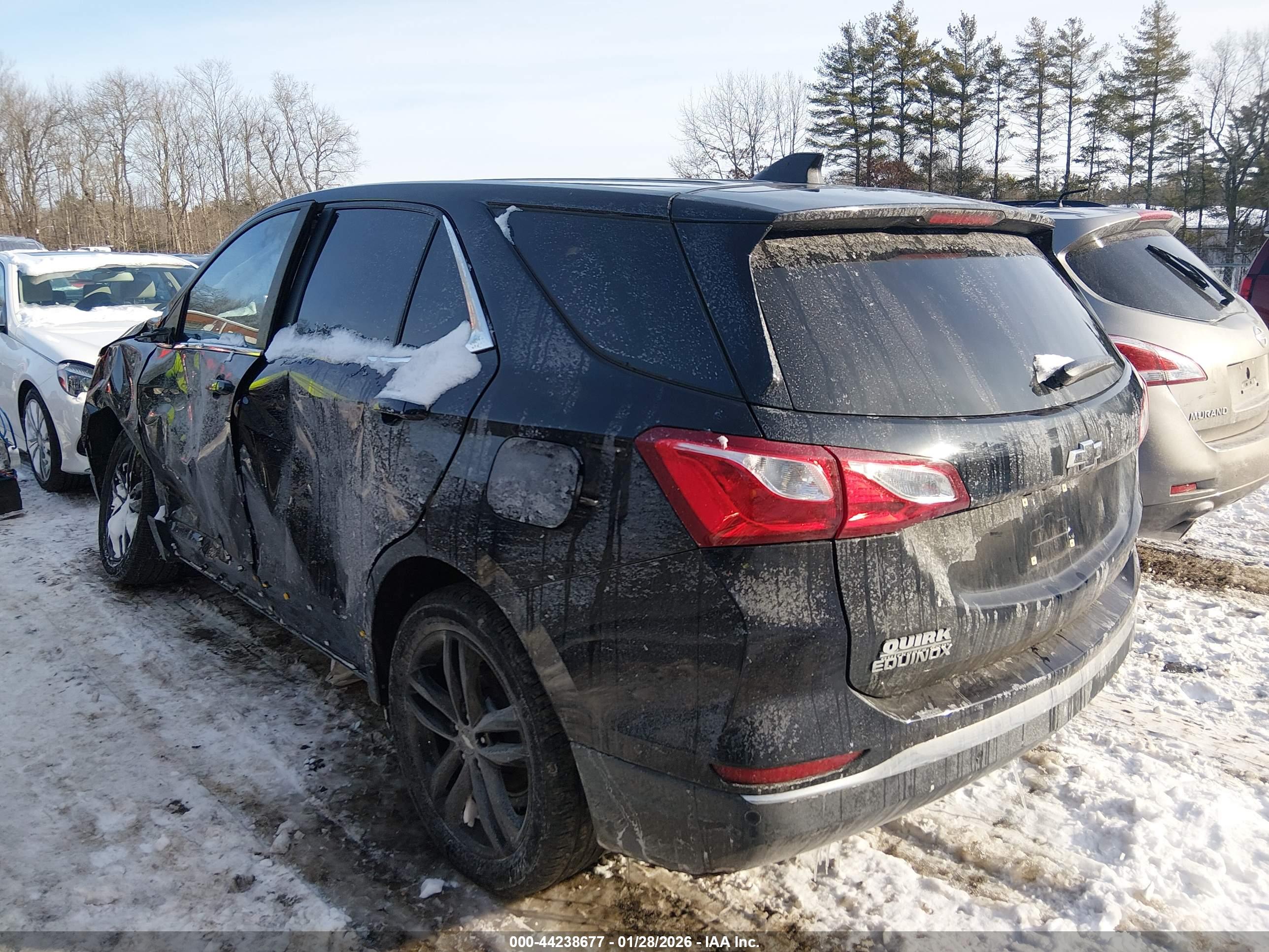 CHEVROLET EQUINOX image 3