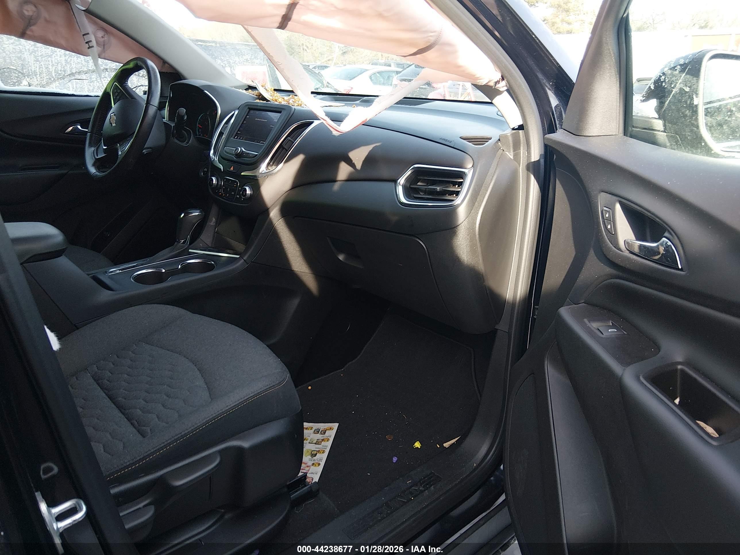 CHEVROLET EQUINOX image 5