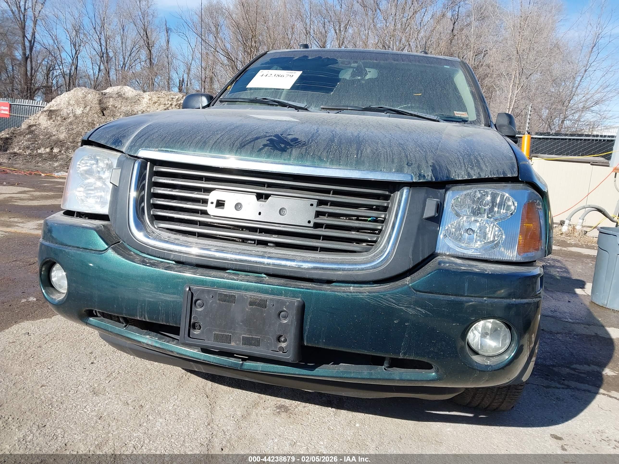 GMC ENVOY image 6