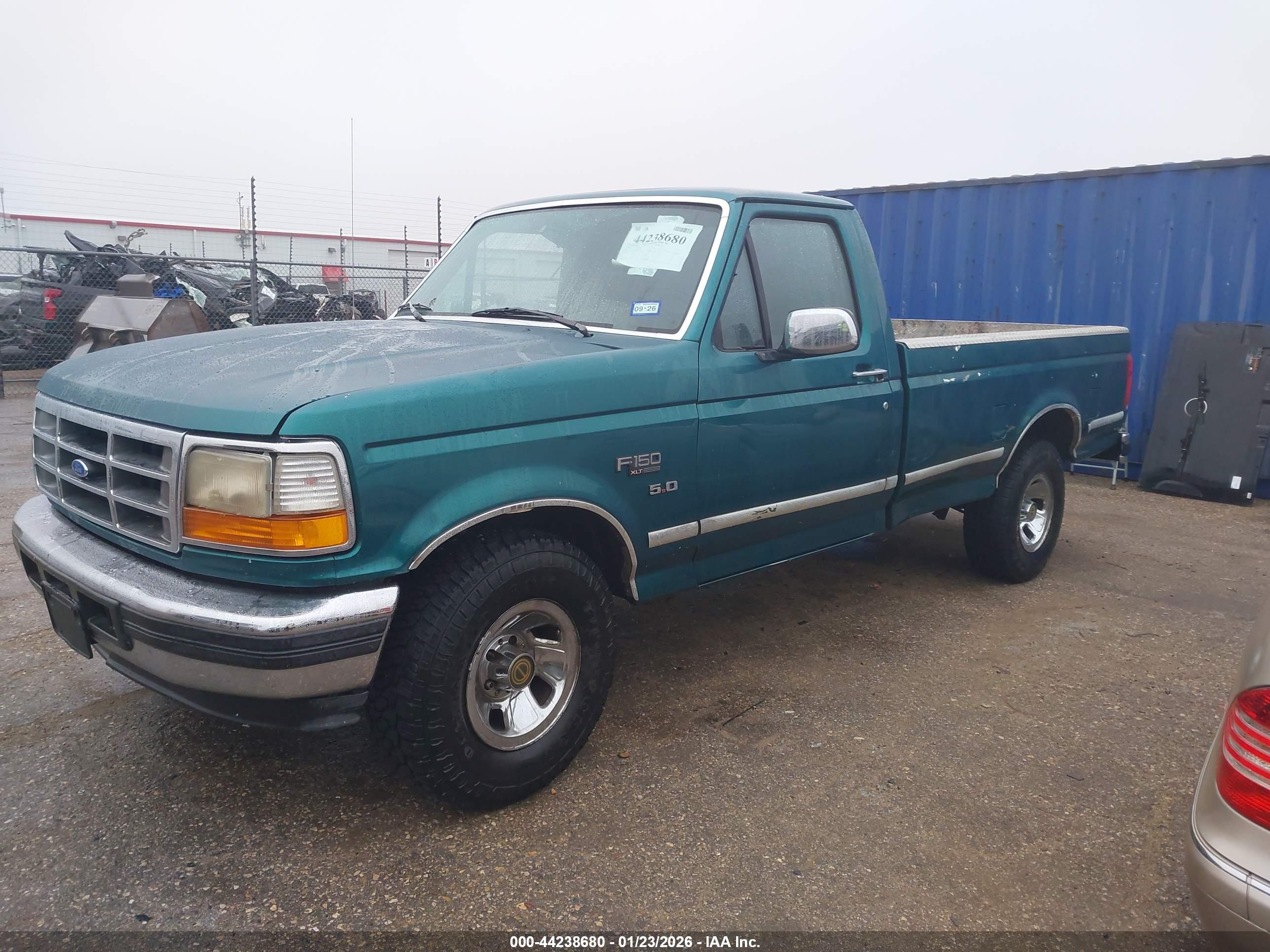 FORD F150 image 2