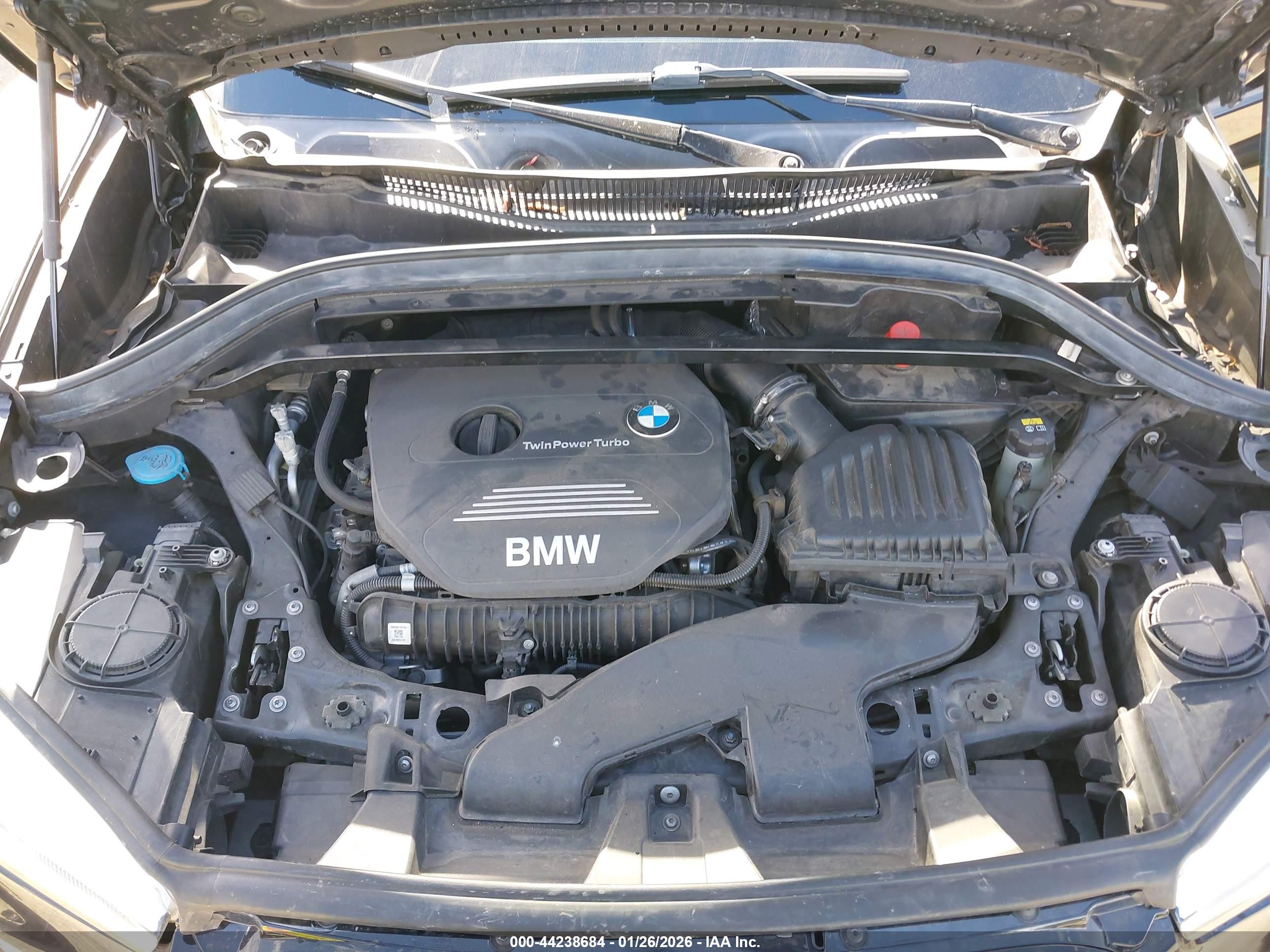 BMW X1 image 10