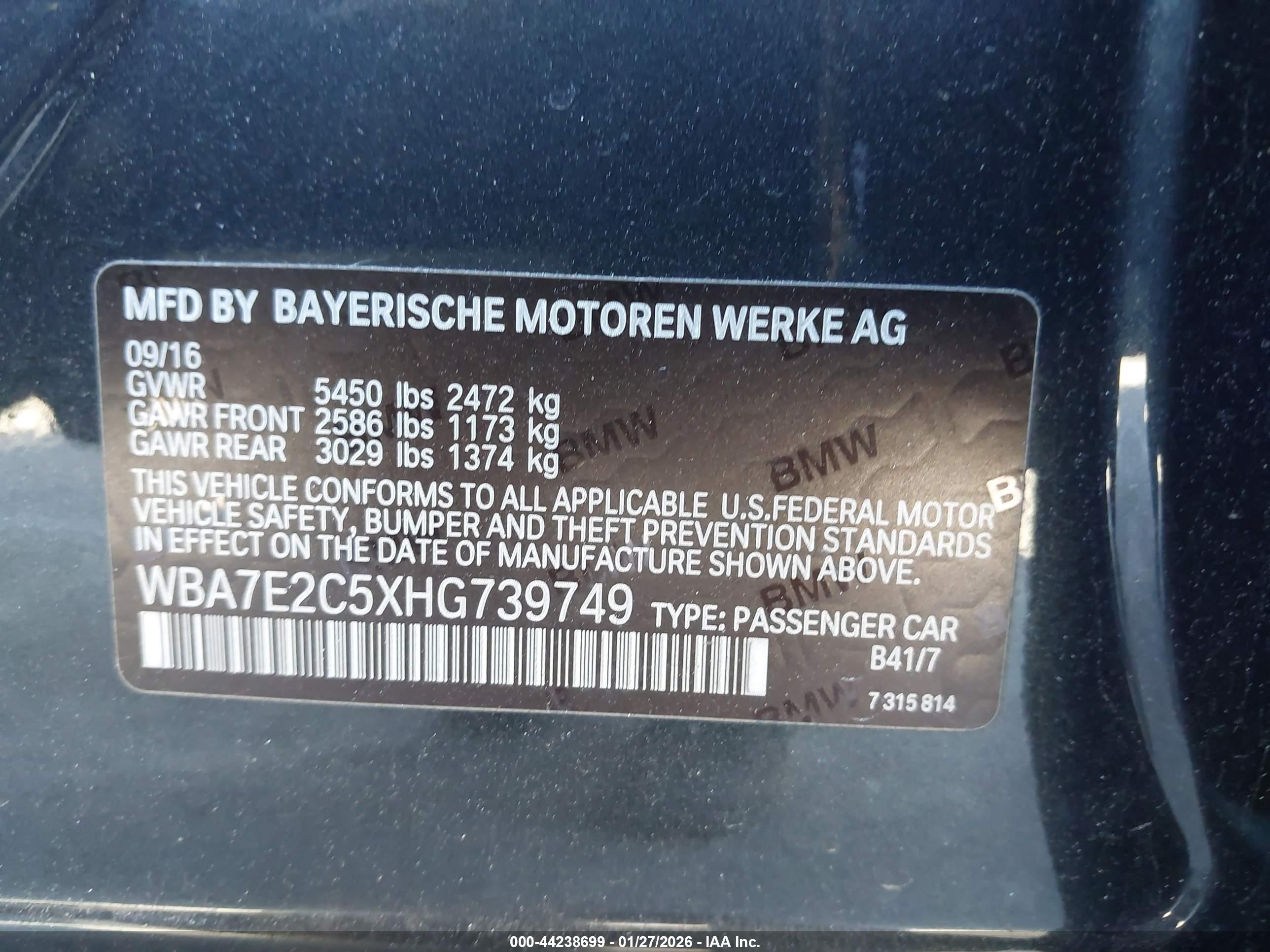 BMW 740I image 9