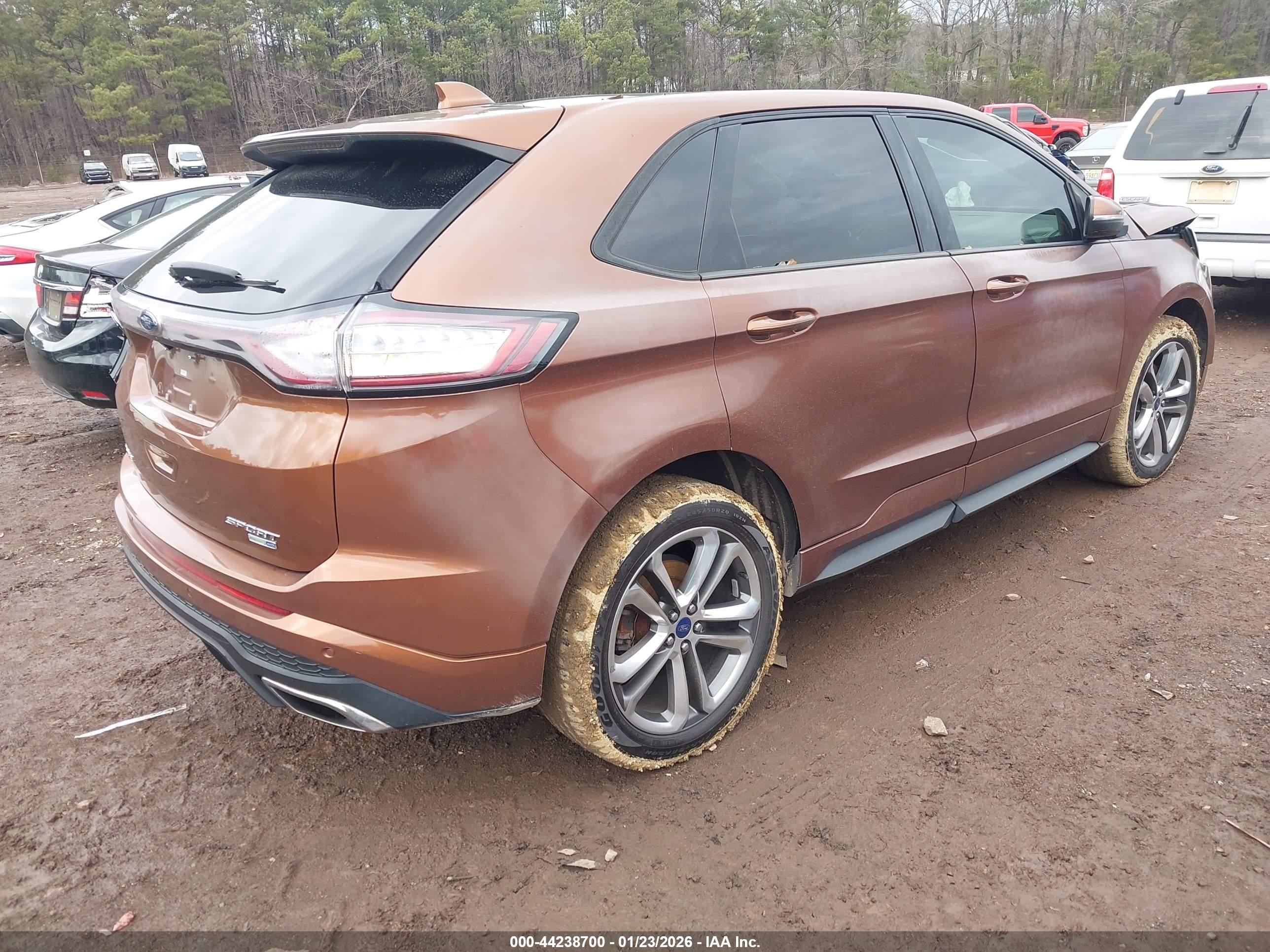 FORD EDGE image 4
