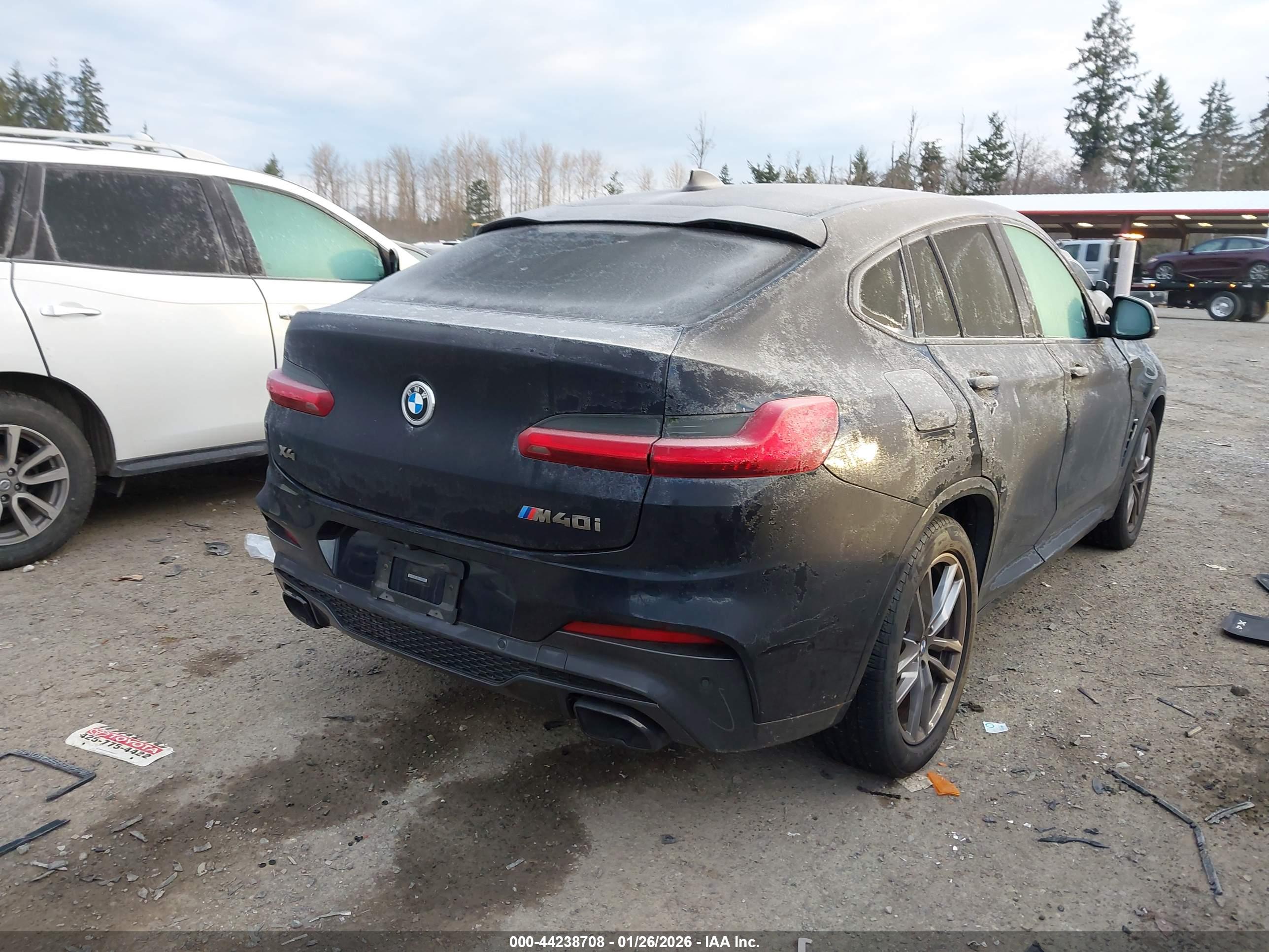 BMW X4 image 4