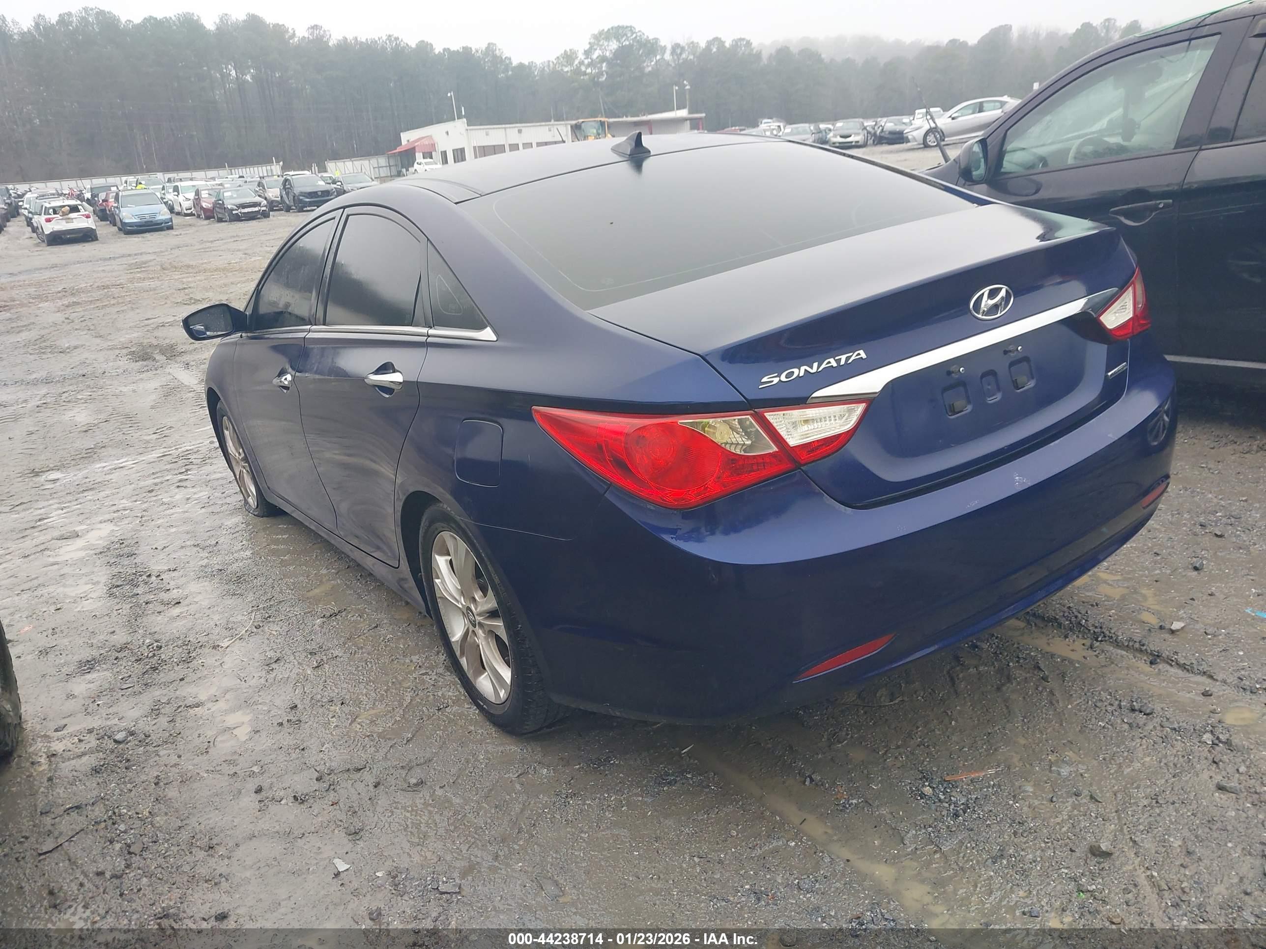 HYUNDAI SONATA image 3