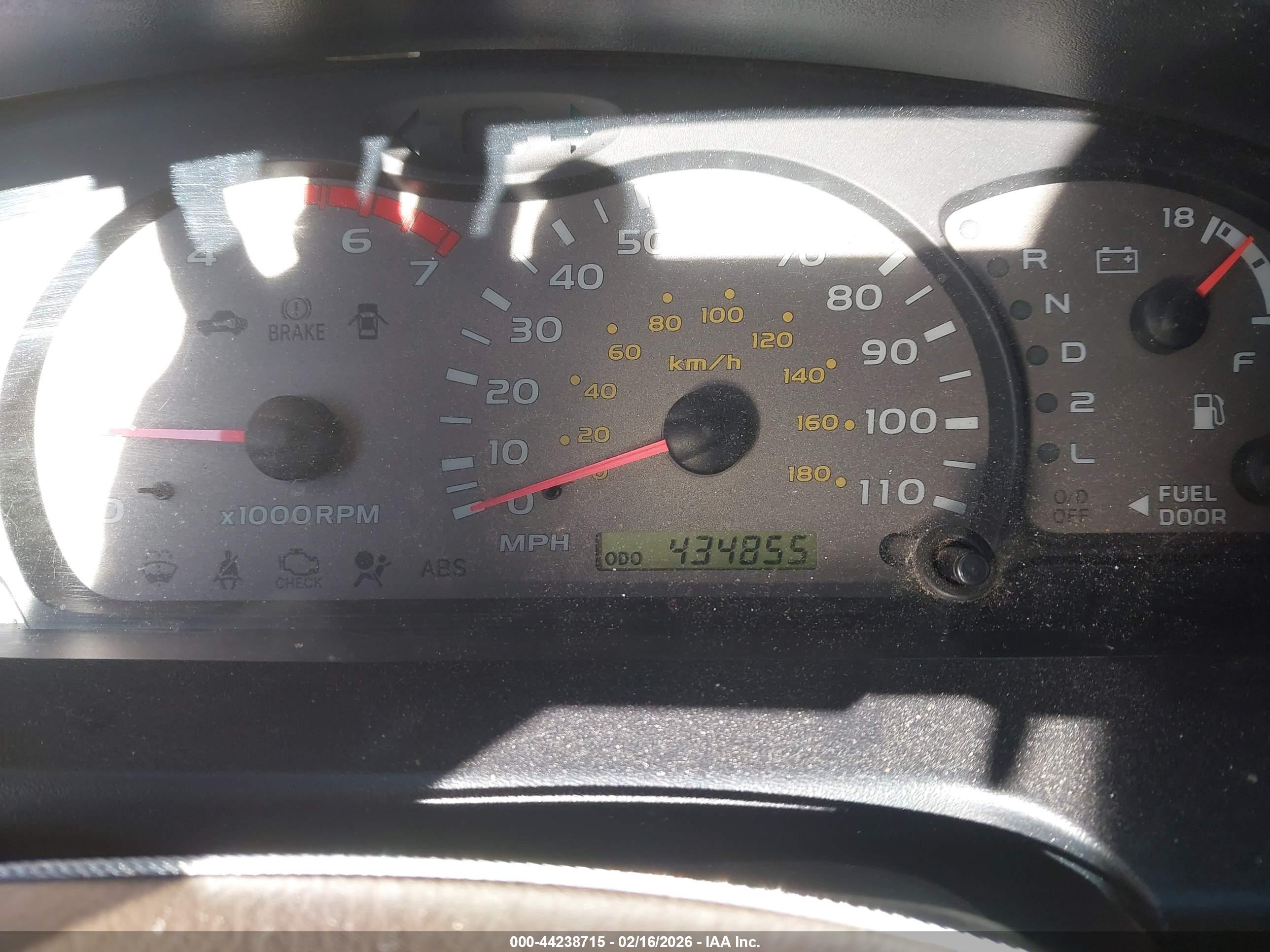 TOYOTA SEQUOIA image 7