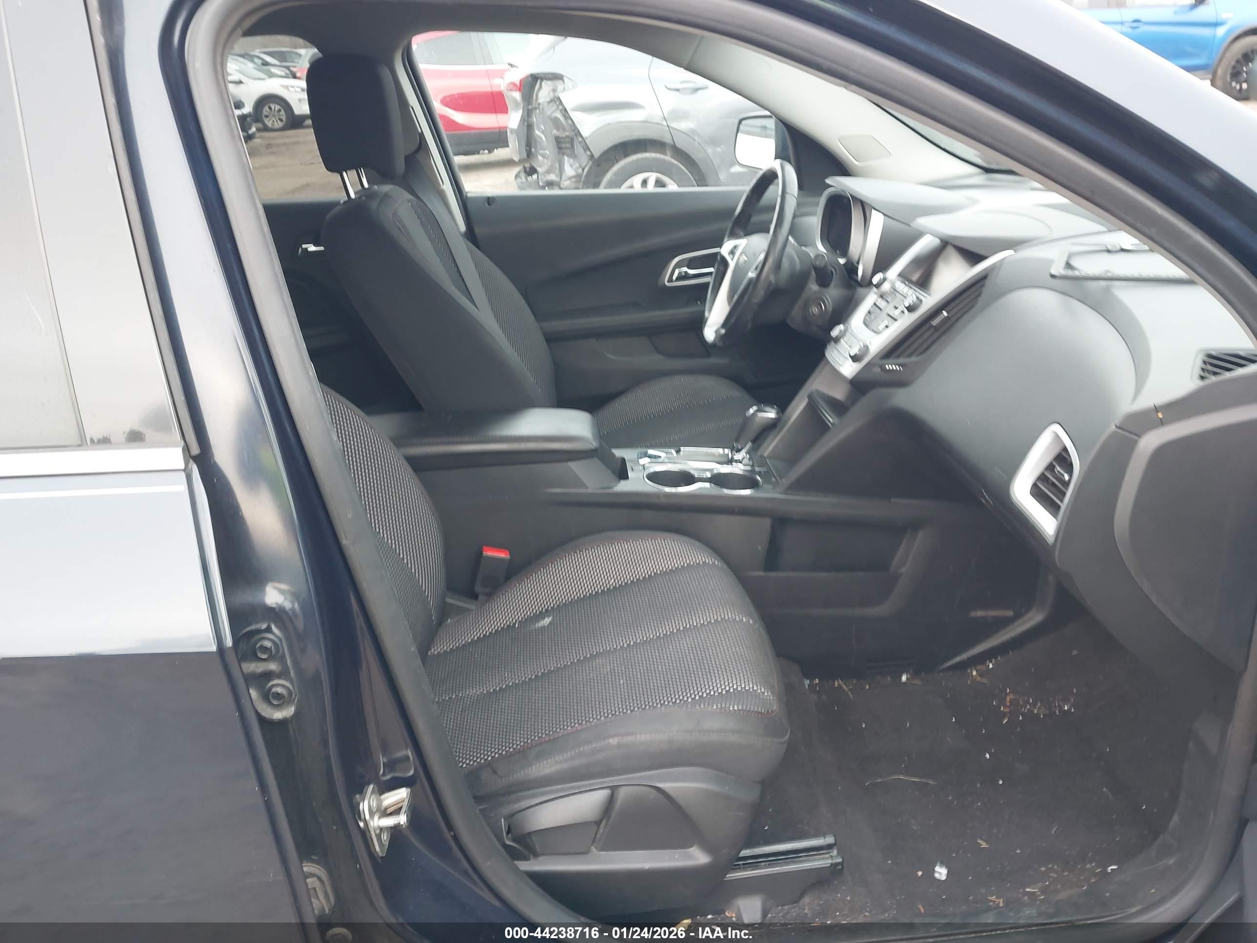 CHEVROLET EQUINOX image 5