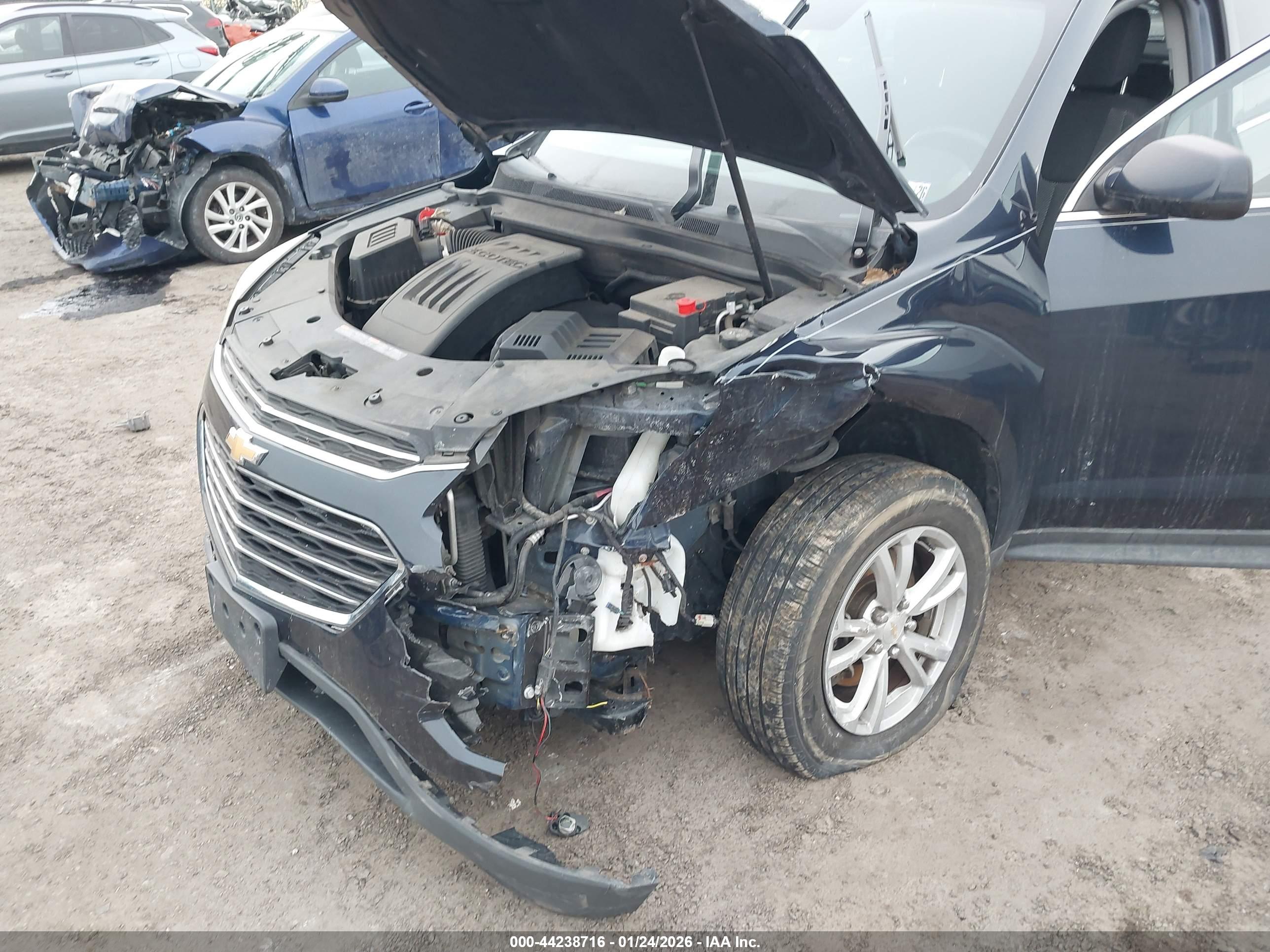 CHEVROLET EQUINOX image 6