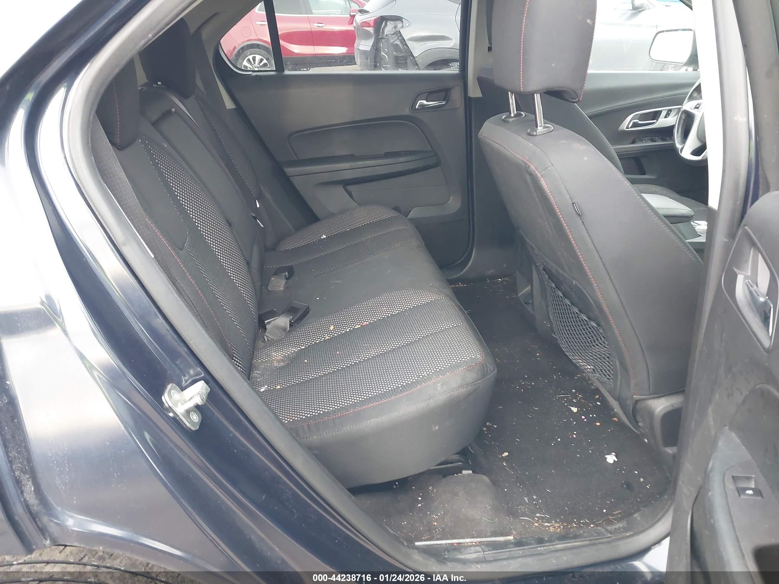 CHEVROLET EQUINOX image 8