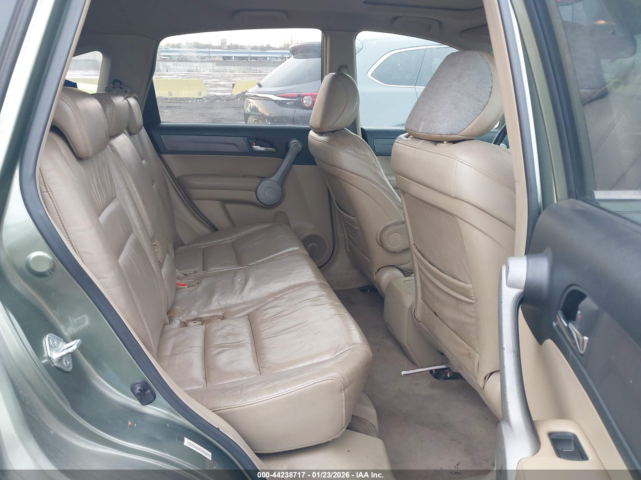 HONDA CR-V image 8