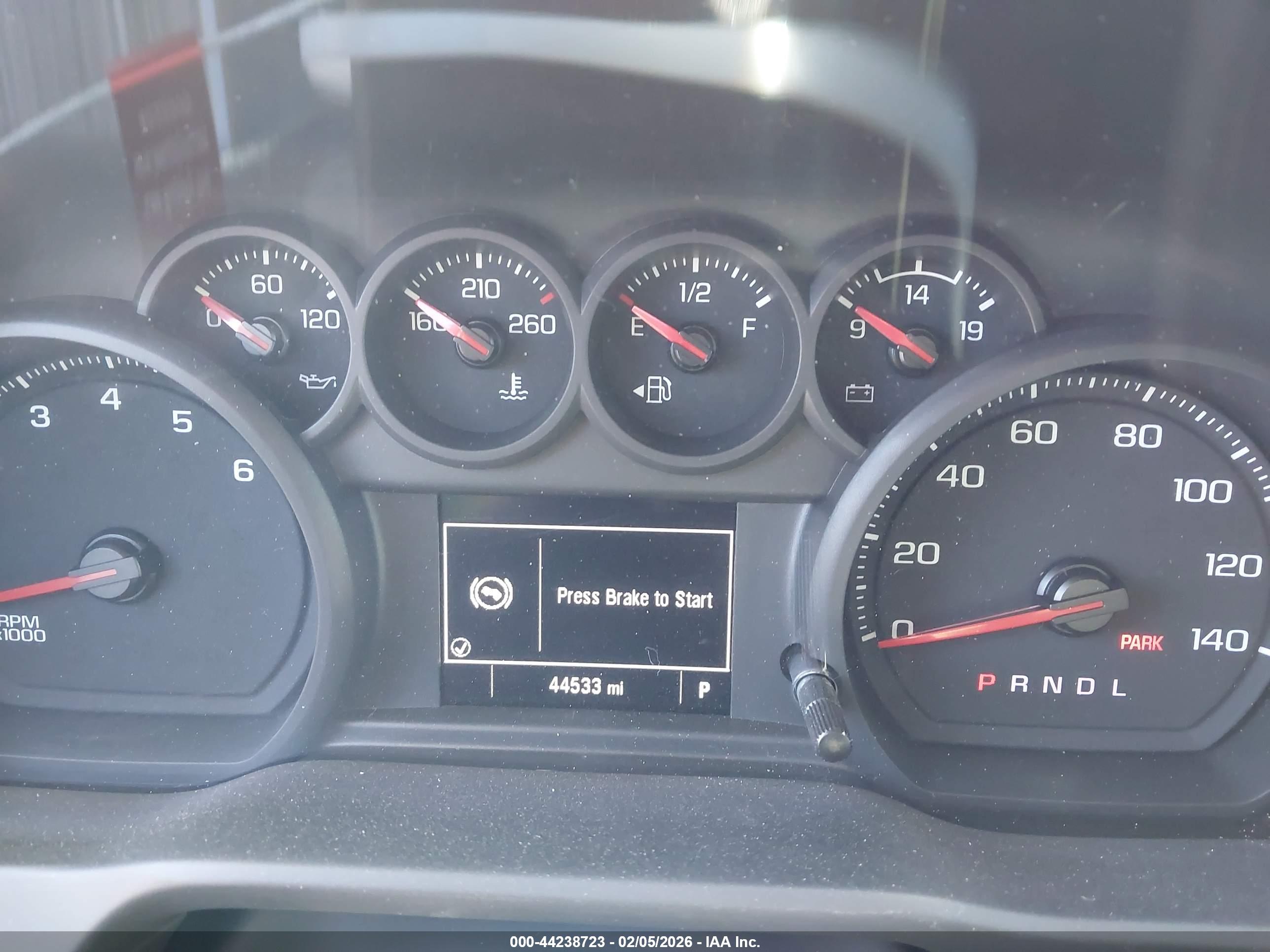 CHEVROLET SILVERADO image 7