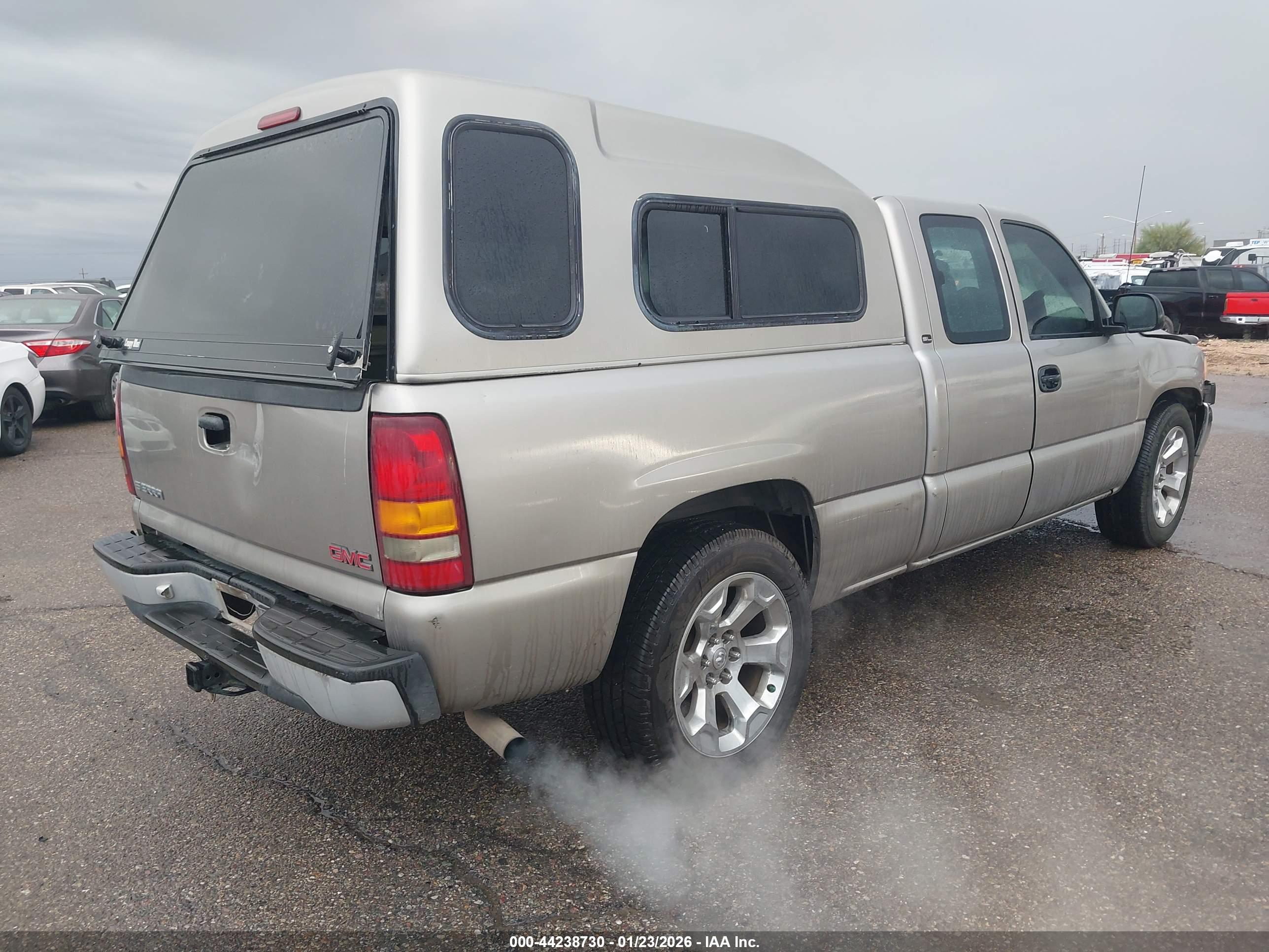 GMC SIERRA image 4