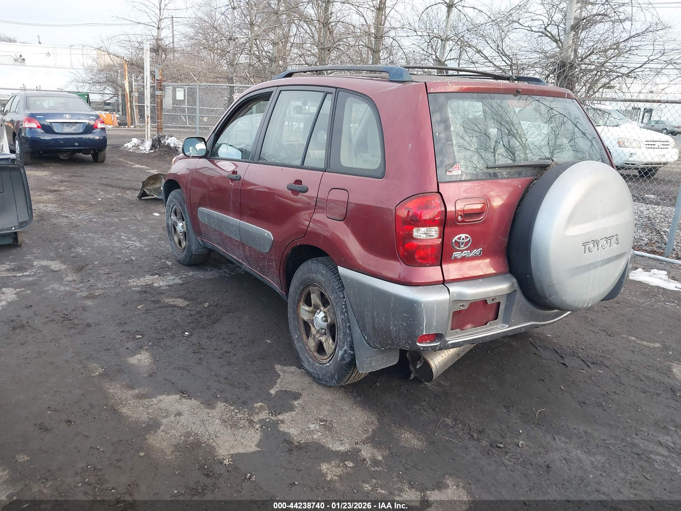 TOYOTA RAV4 image 3