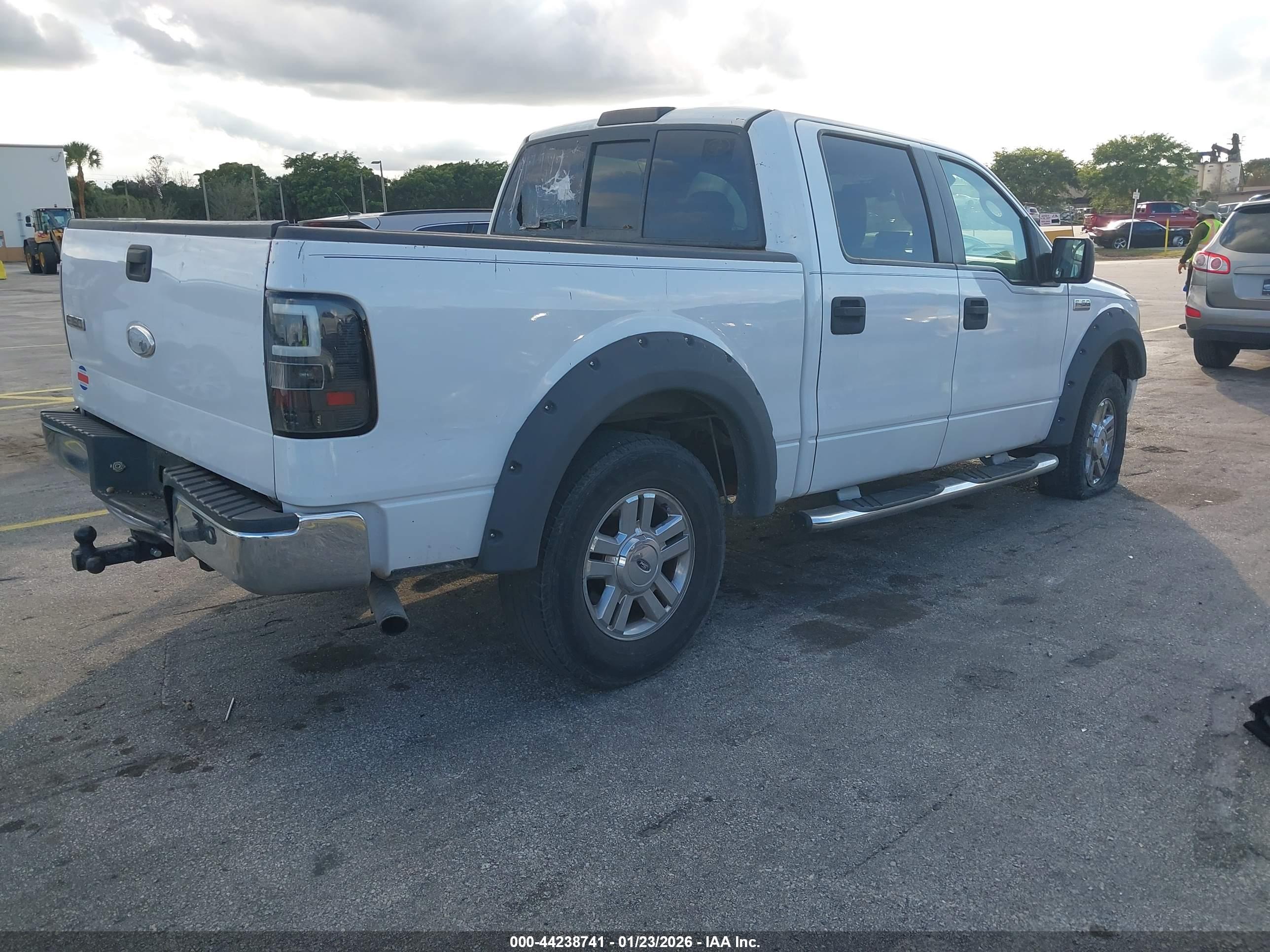FORD F-150 image 4