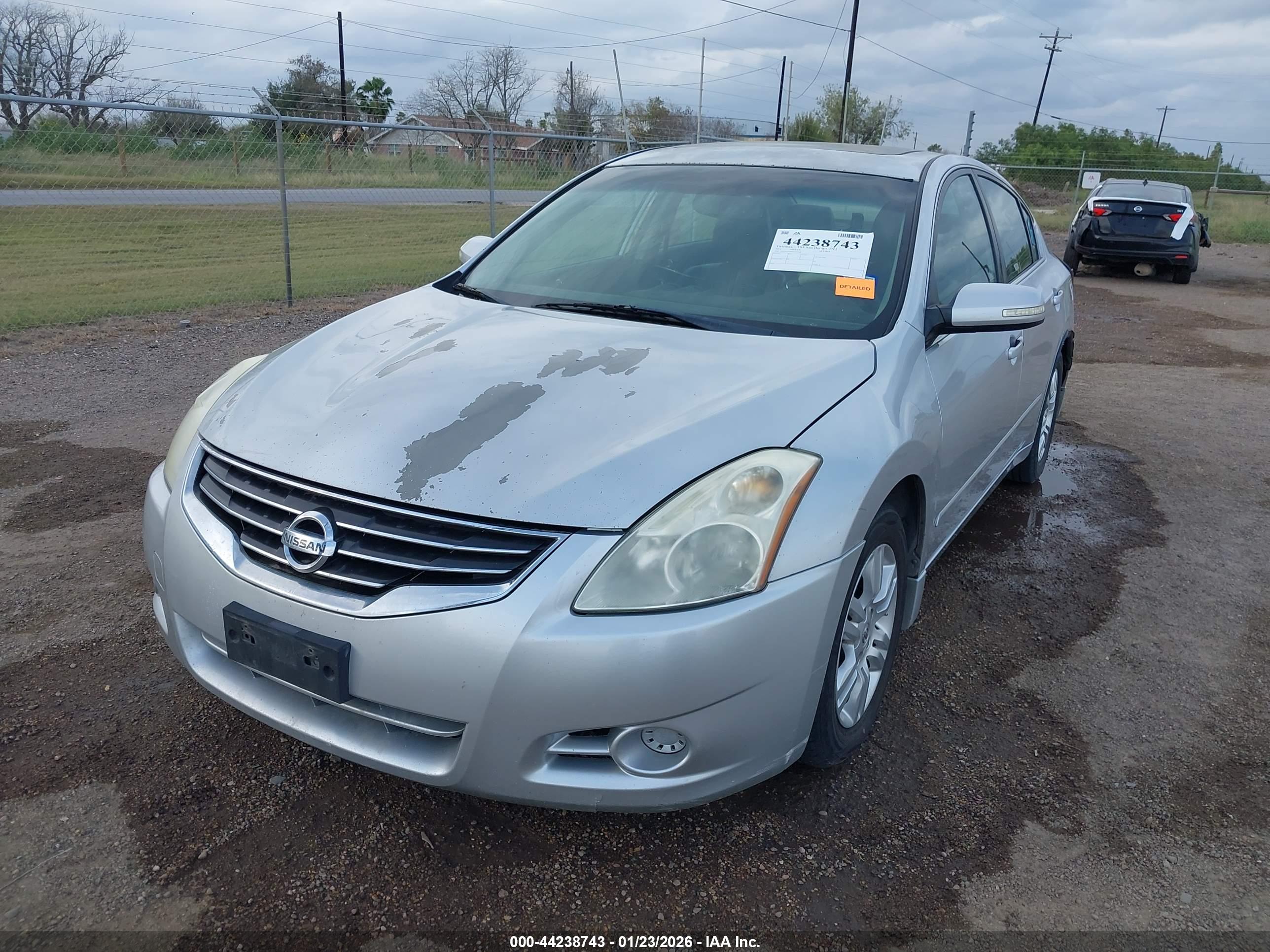 NISSAN ALTIMA image 6