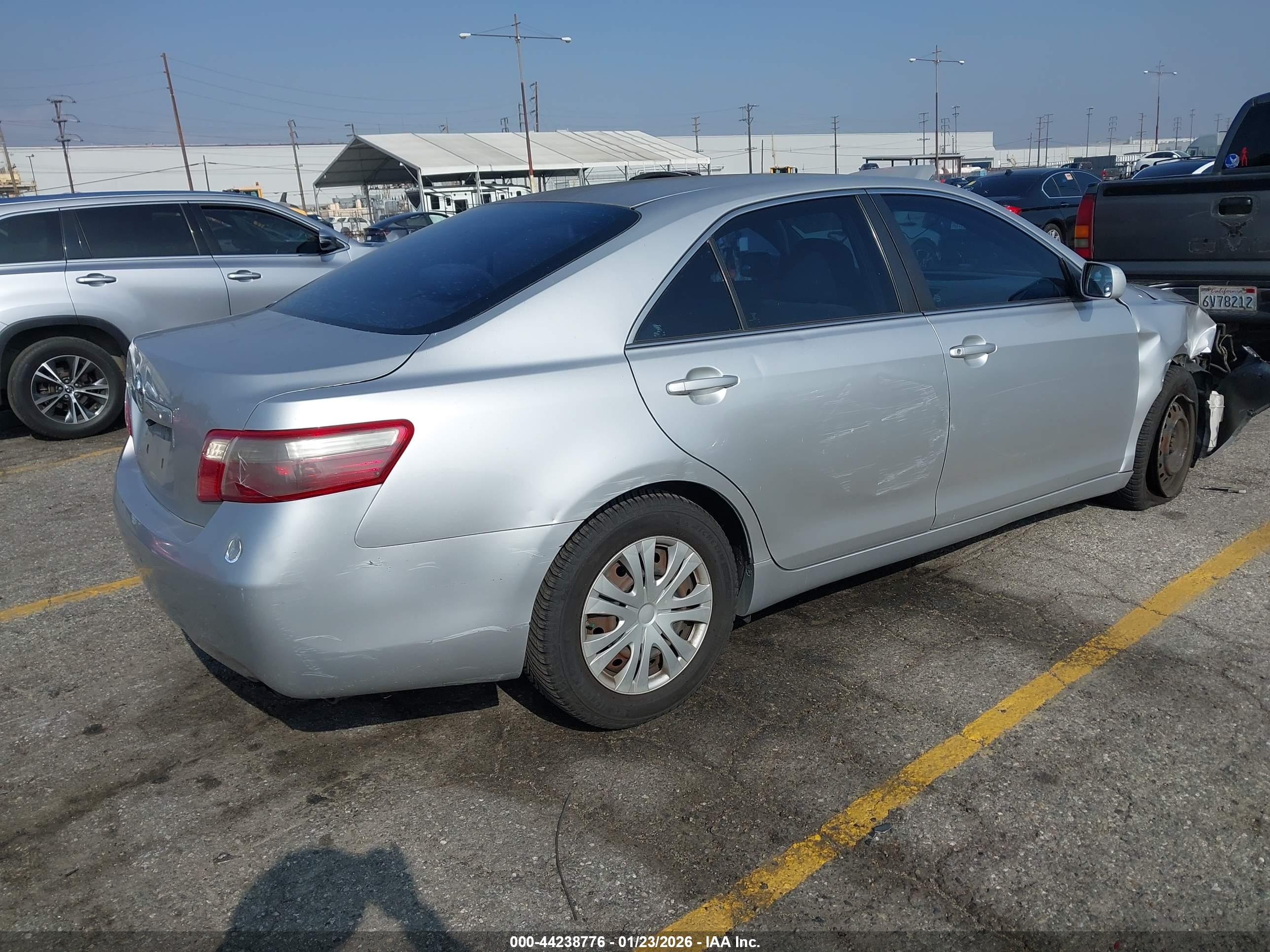 TOYOTA CAMRY image 4
