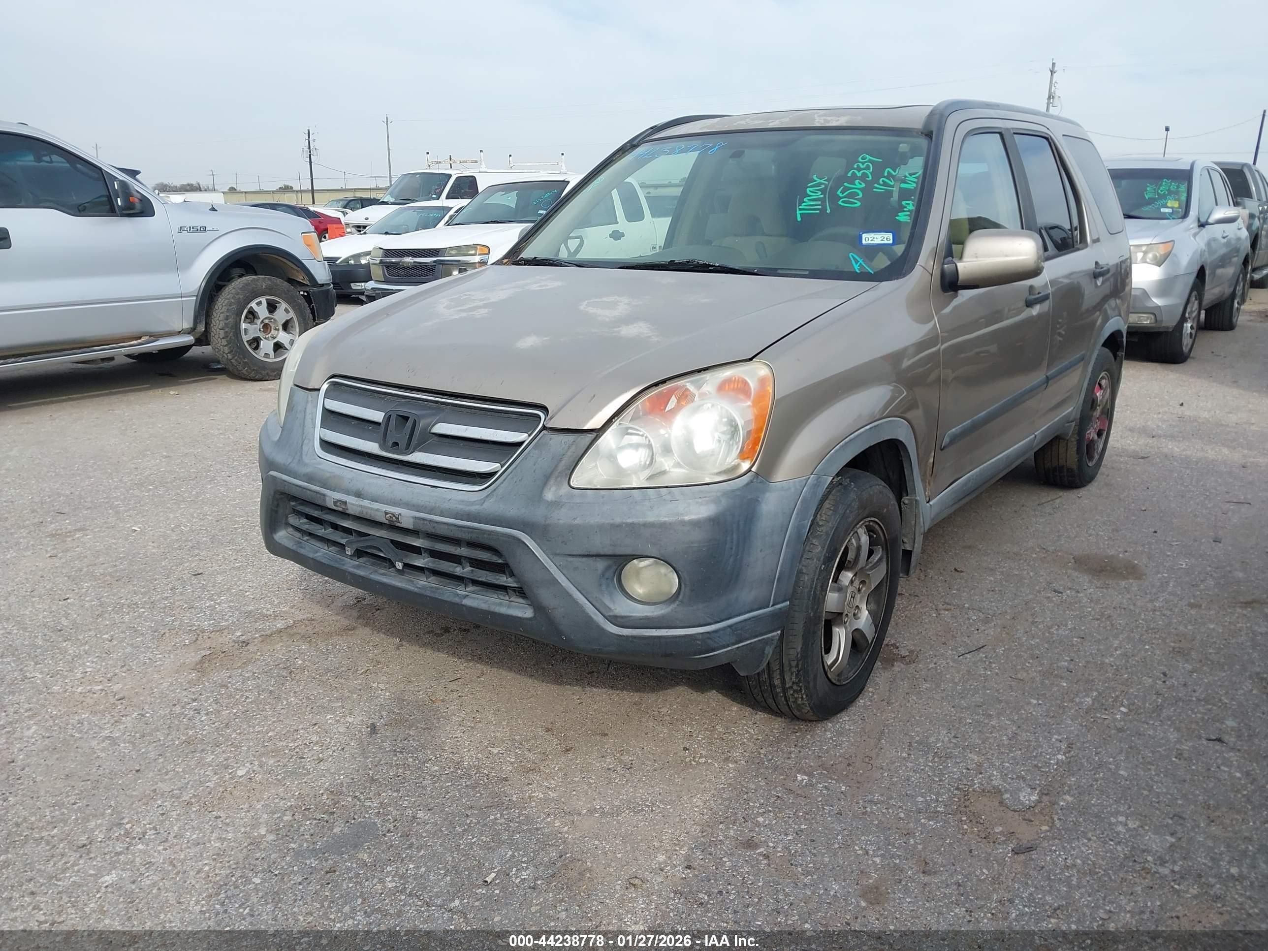 HONDA CR-V image 2