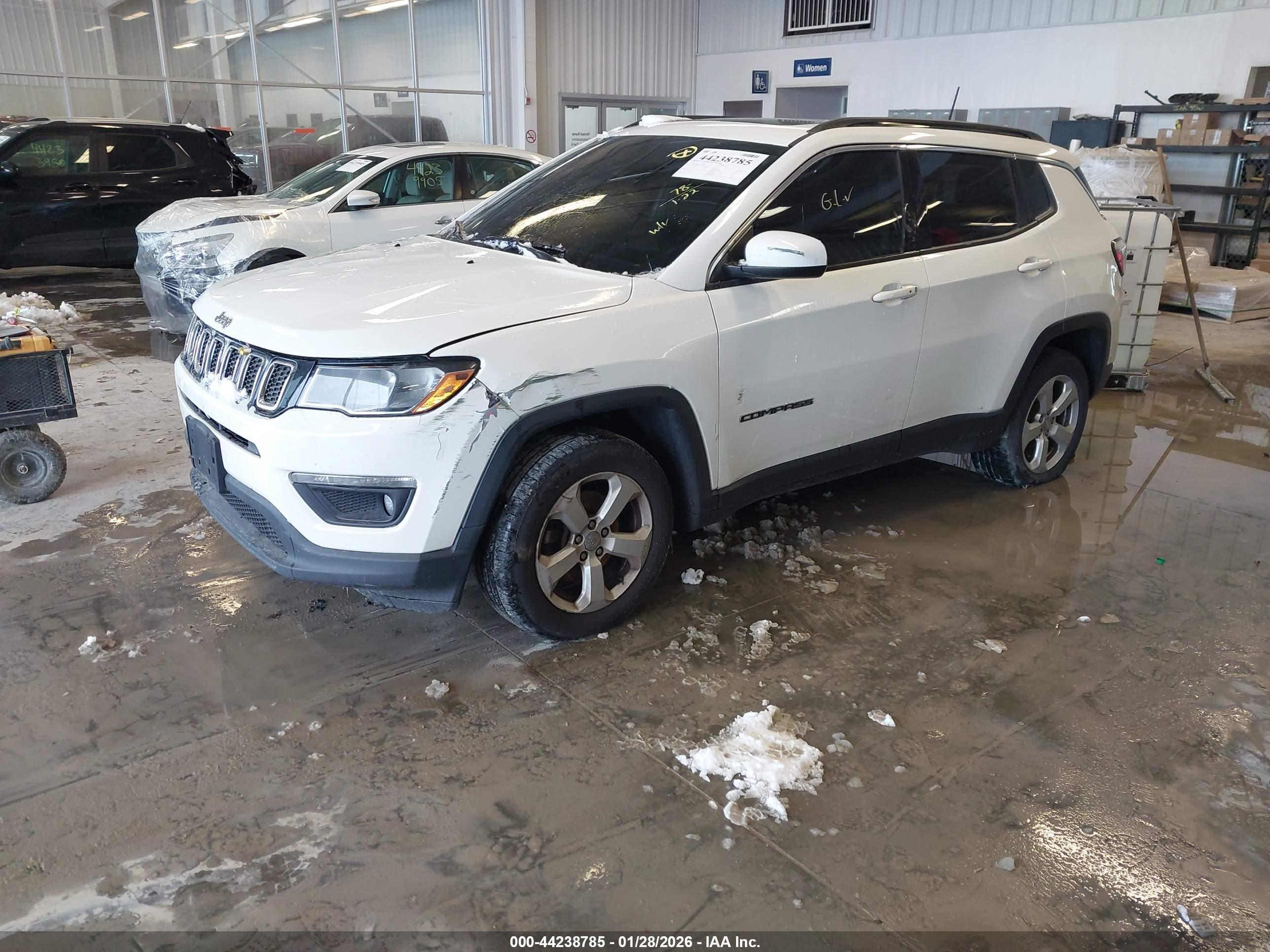 JEEP COMPASS image 2