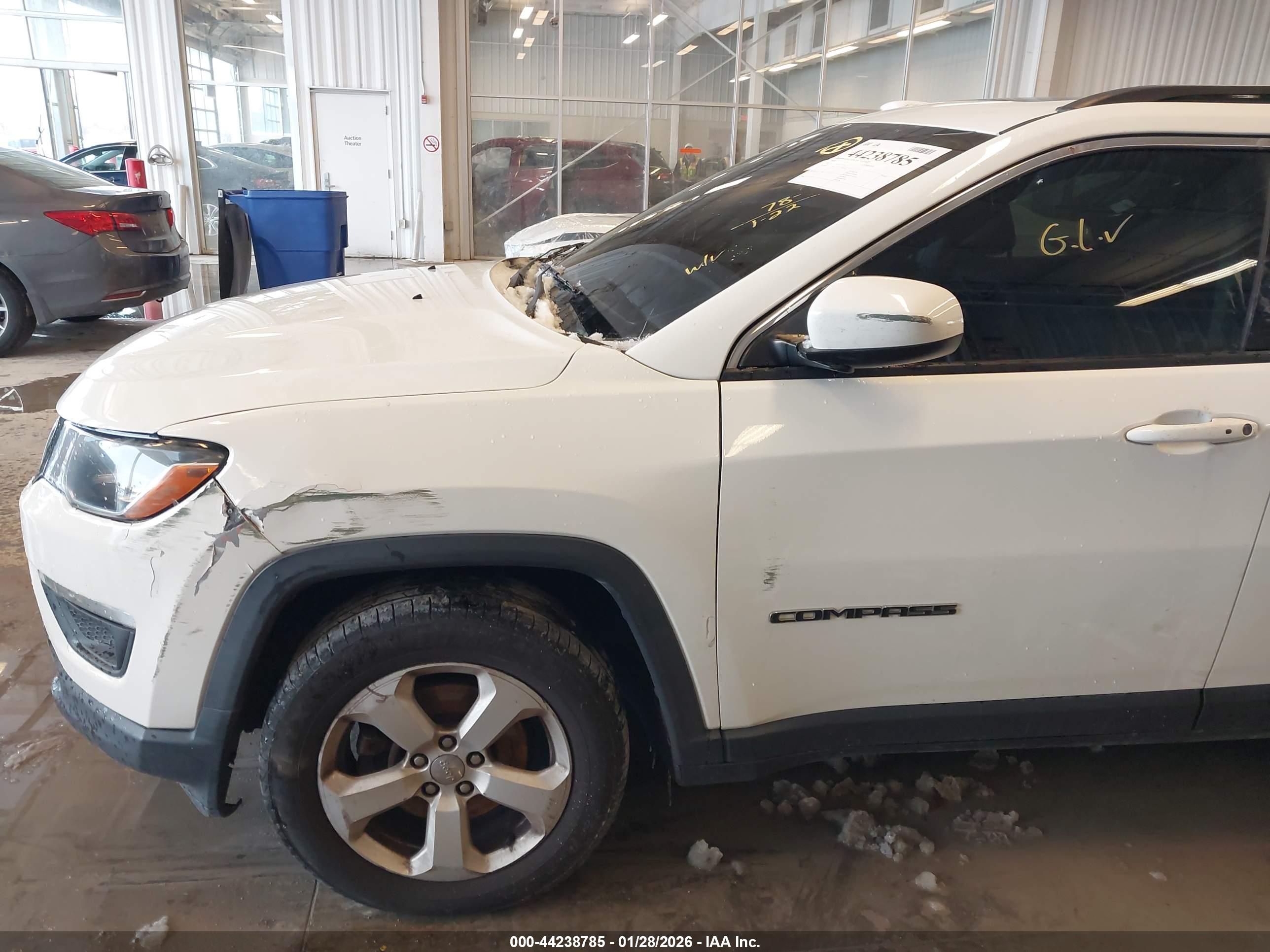 JEEP COMPASS image 6