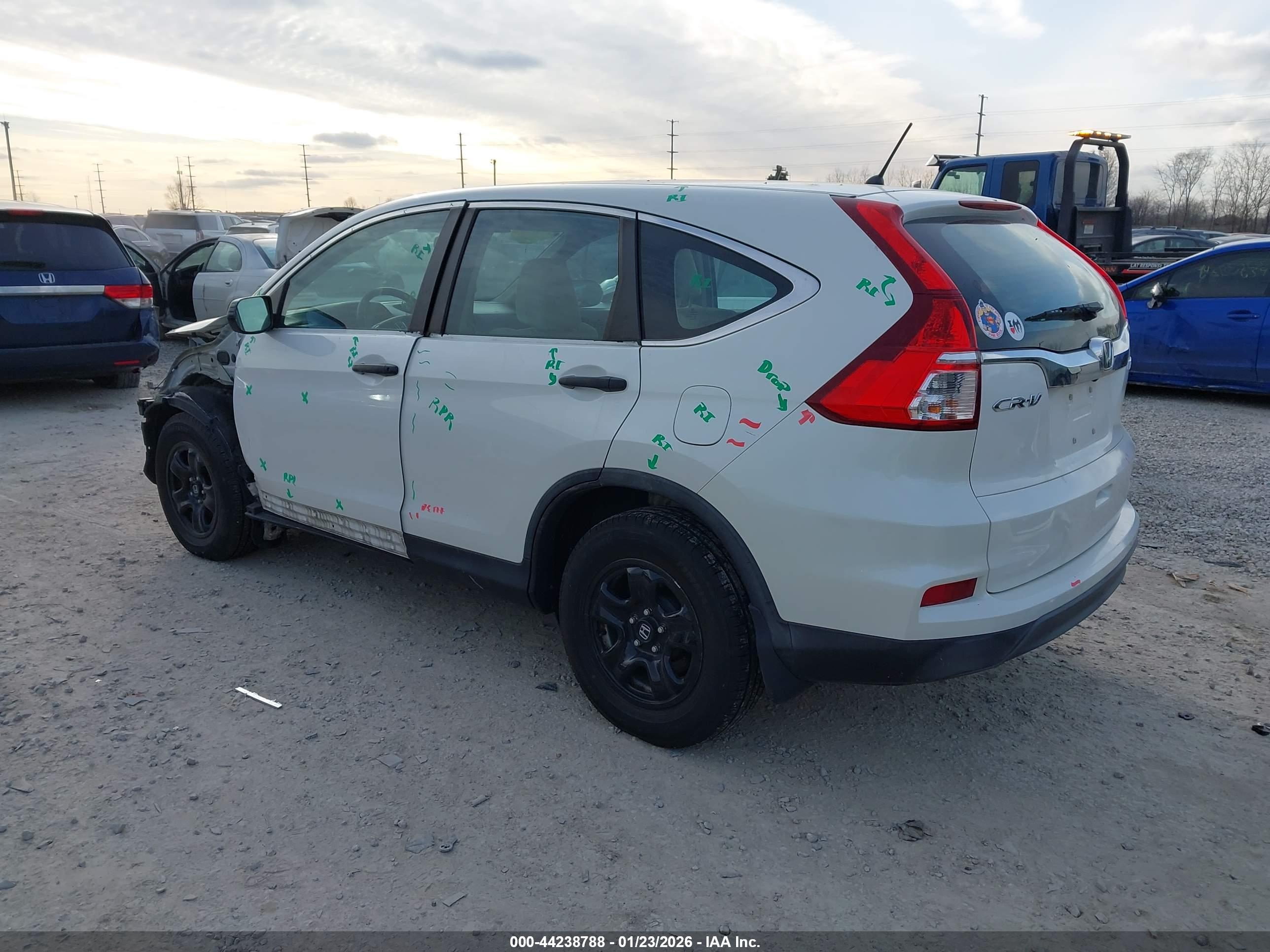 HONDA CR-V image 3