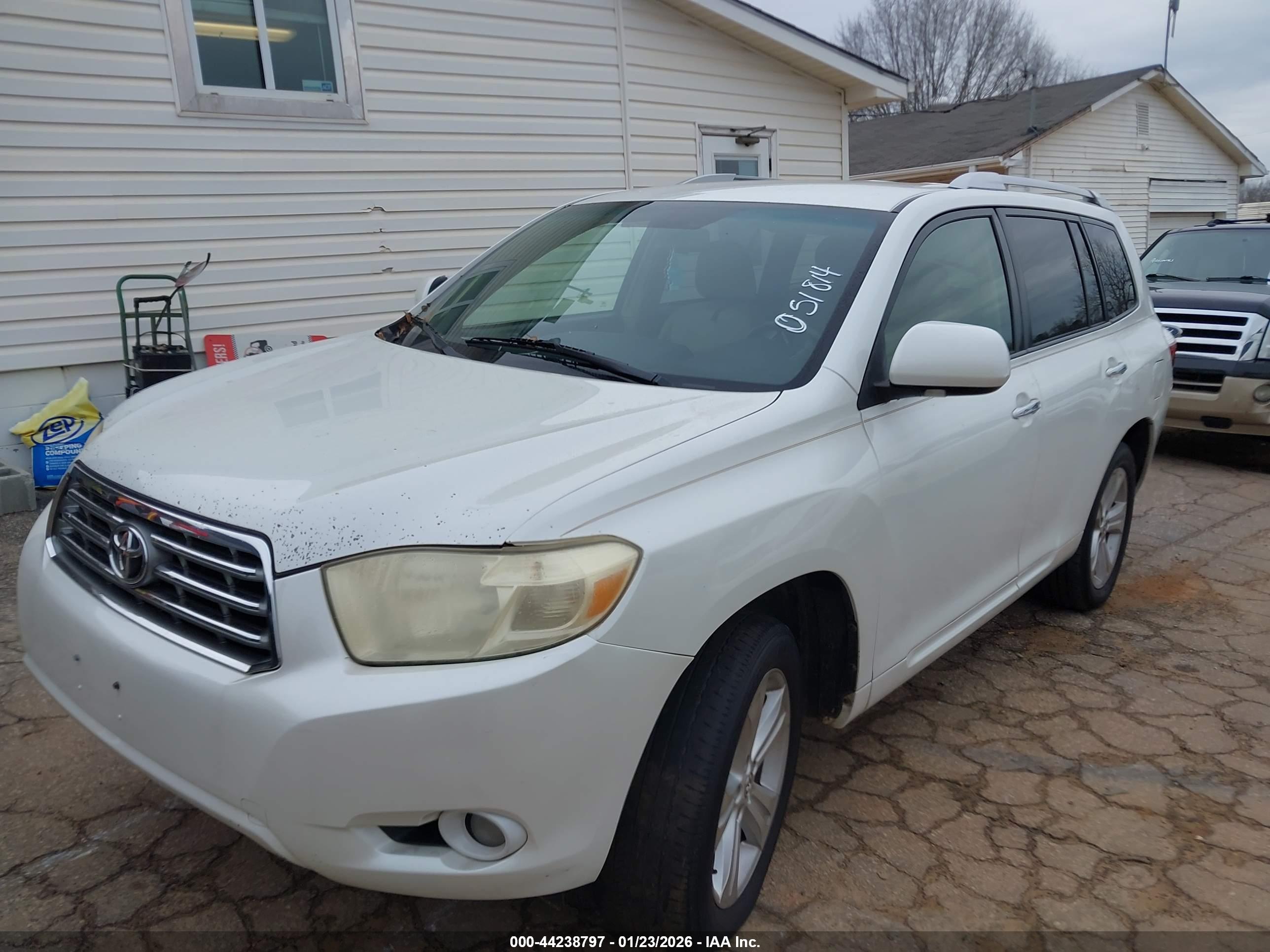 TOYOTA HIGHLANDER image 2
