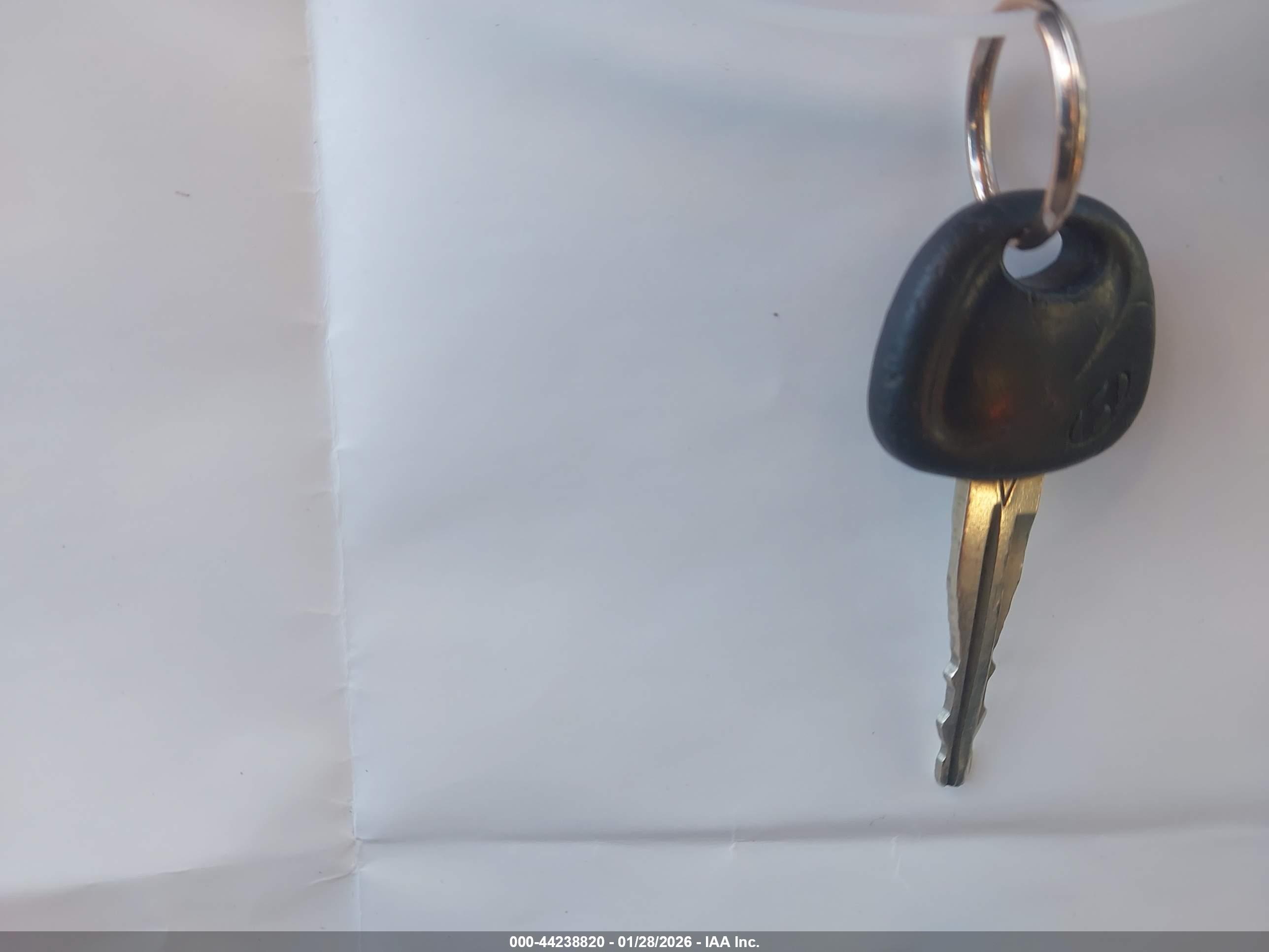 HYUNDAI ACCENT image 11
