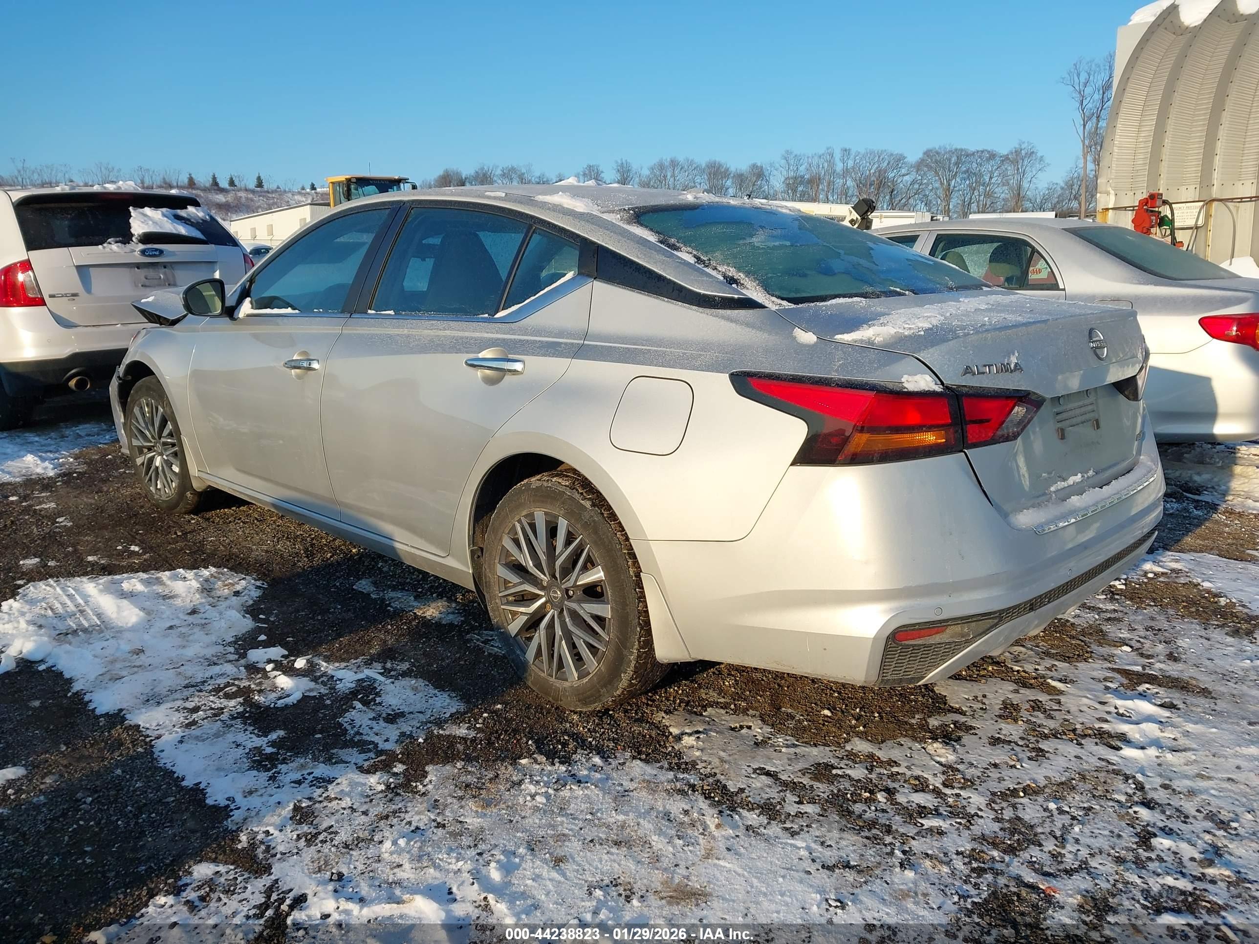 NISSAN ALTIMA image 3