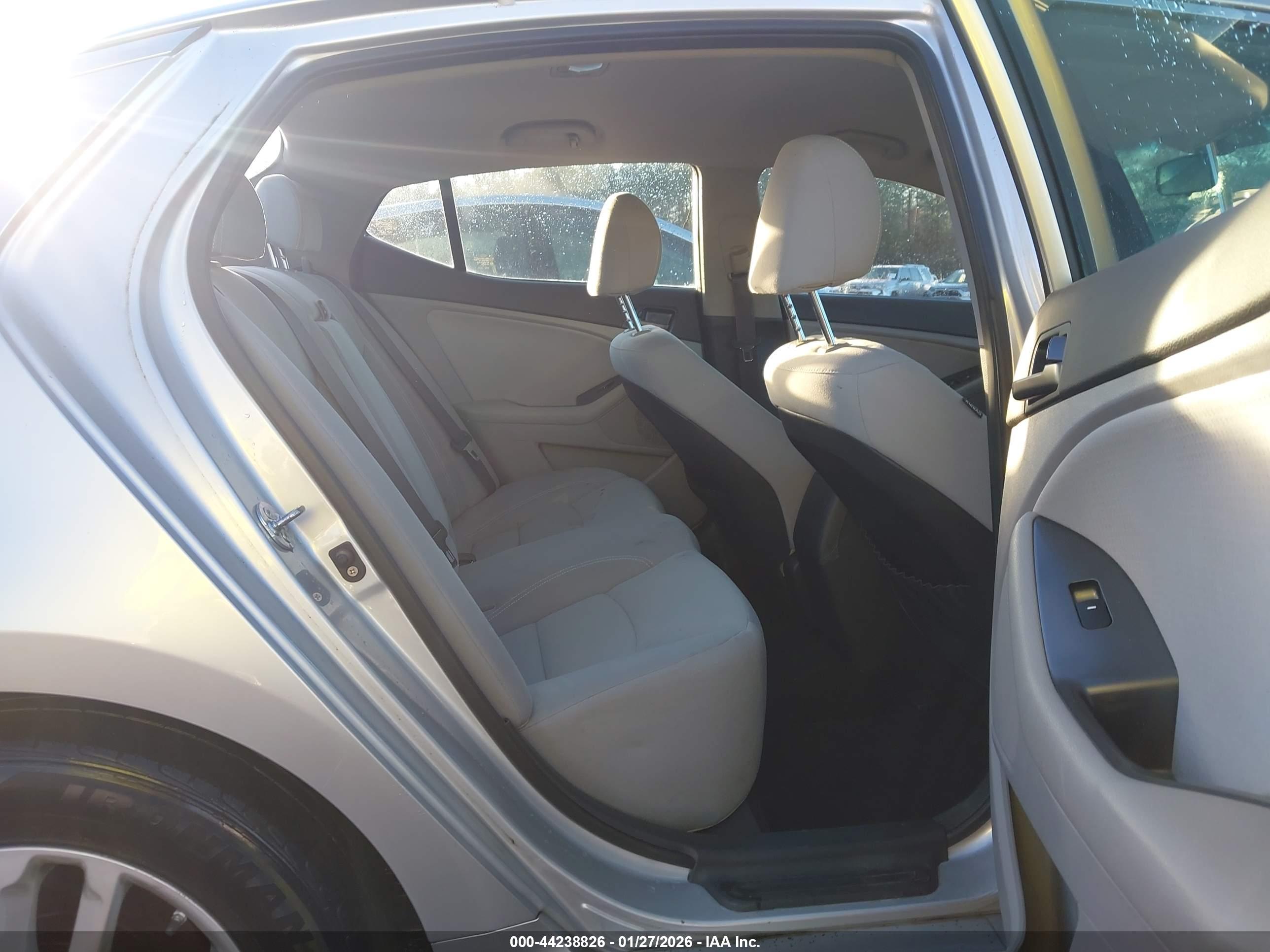 KIA OPTIMA image 8