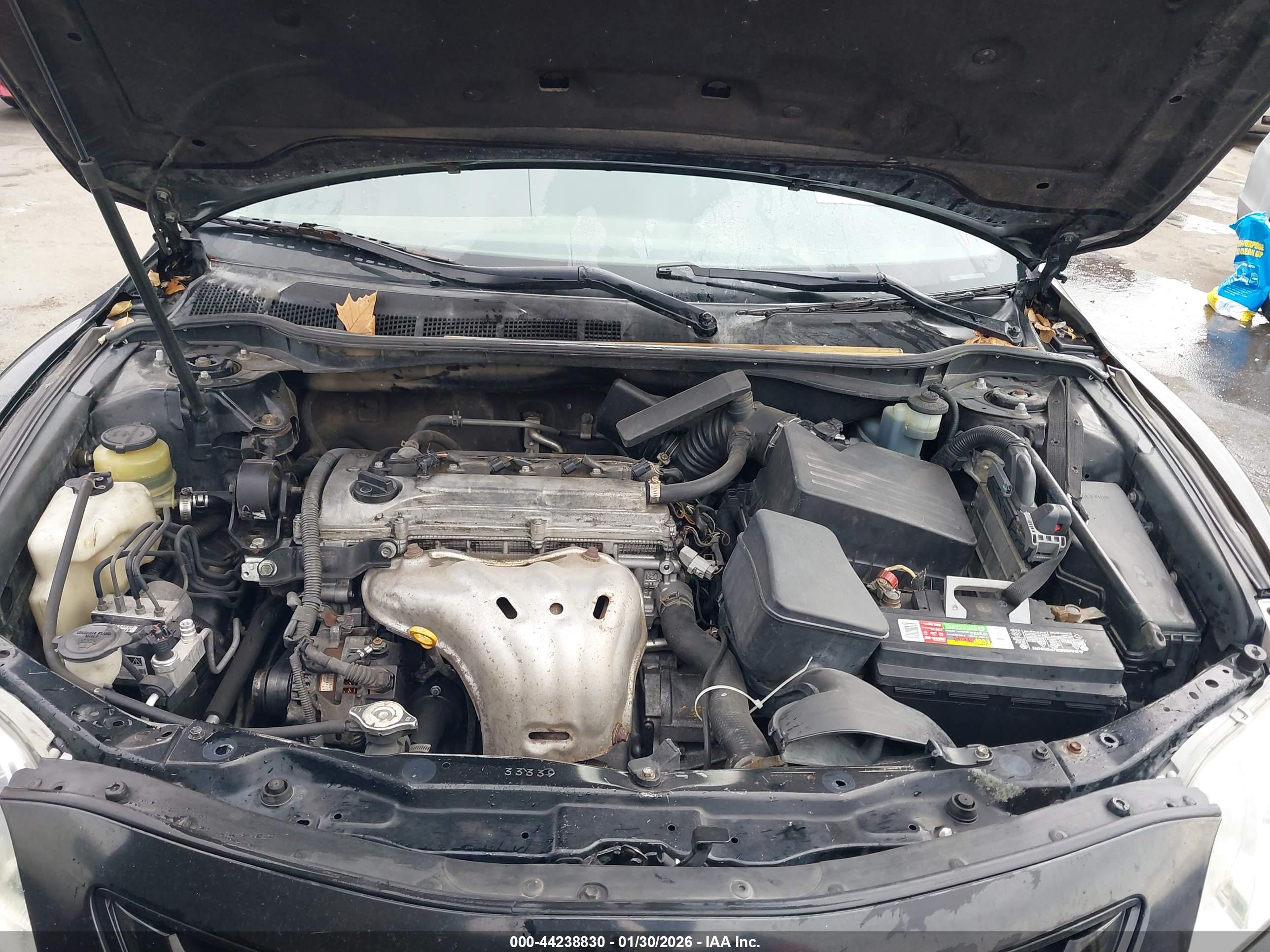 TOYOTA CAMRY image 10