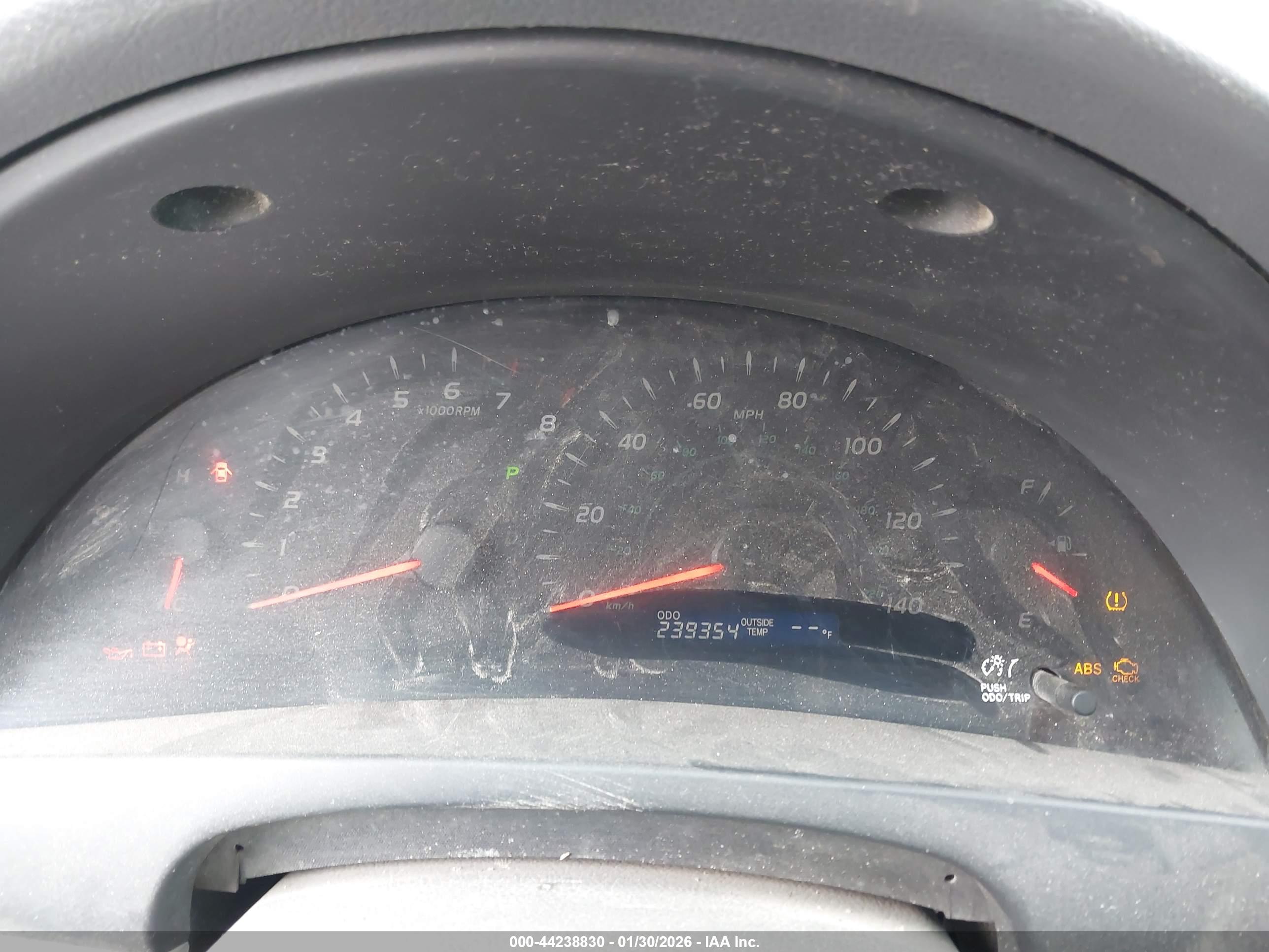 TOYOTA CAMRY image 7