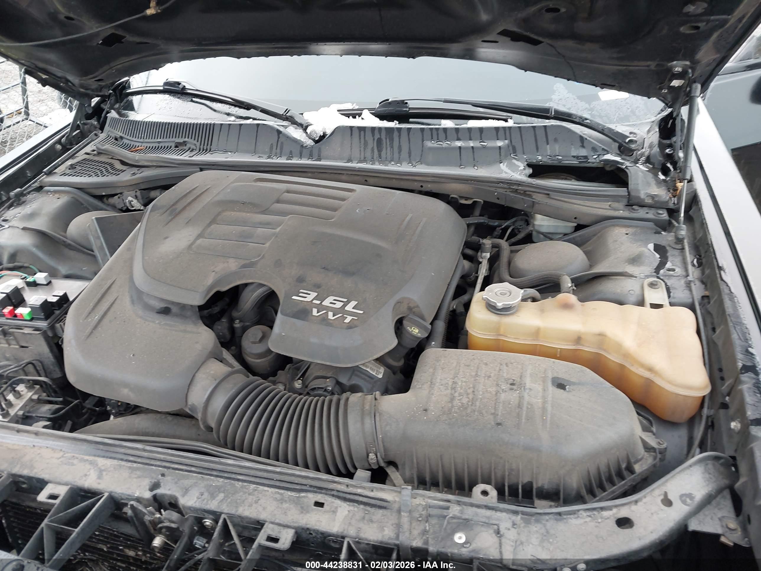 DODGE CHALLENGER image 10