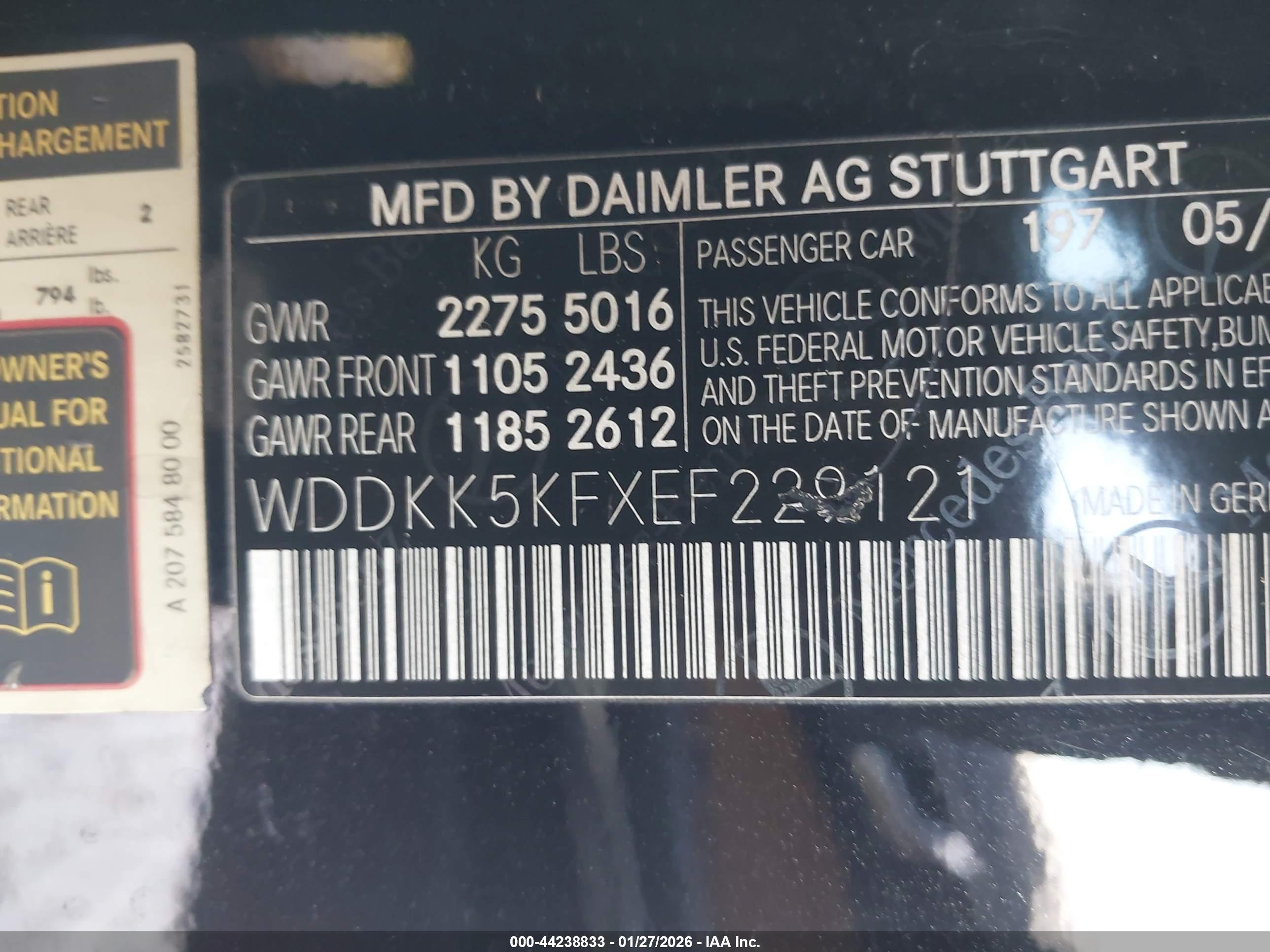 MERCEDES-BENZ E image 9
