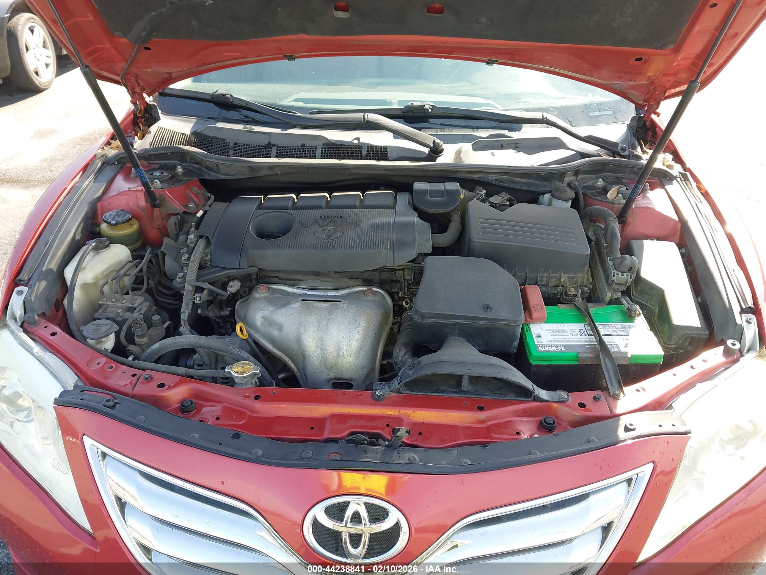 TOYOTA CAMRY image 10