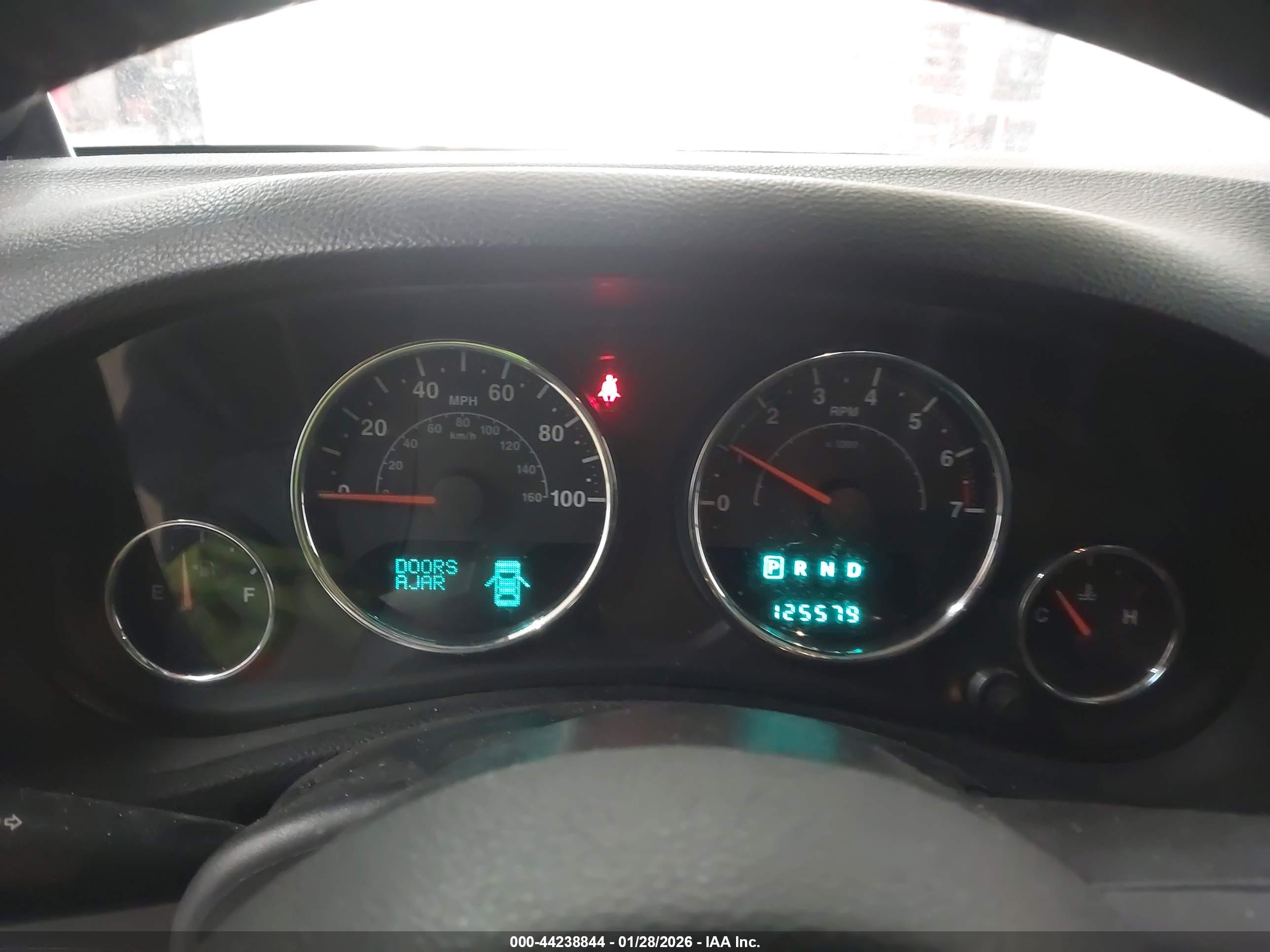 JEEP WRANGLER image 7