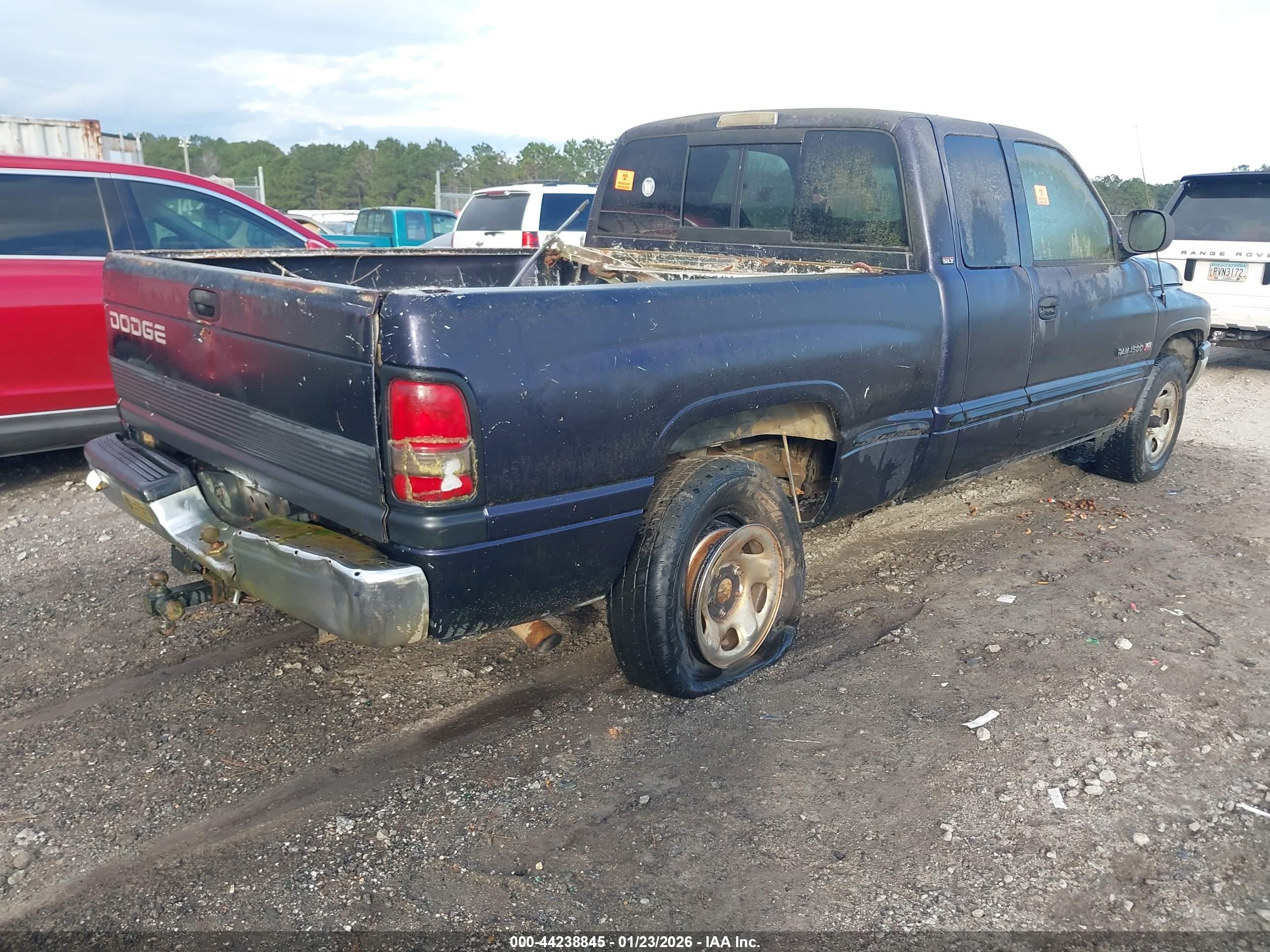 DODGE RAM image 4