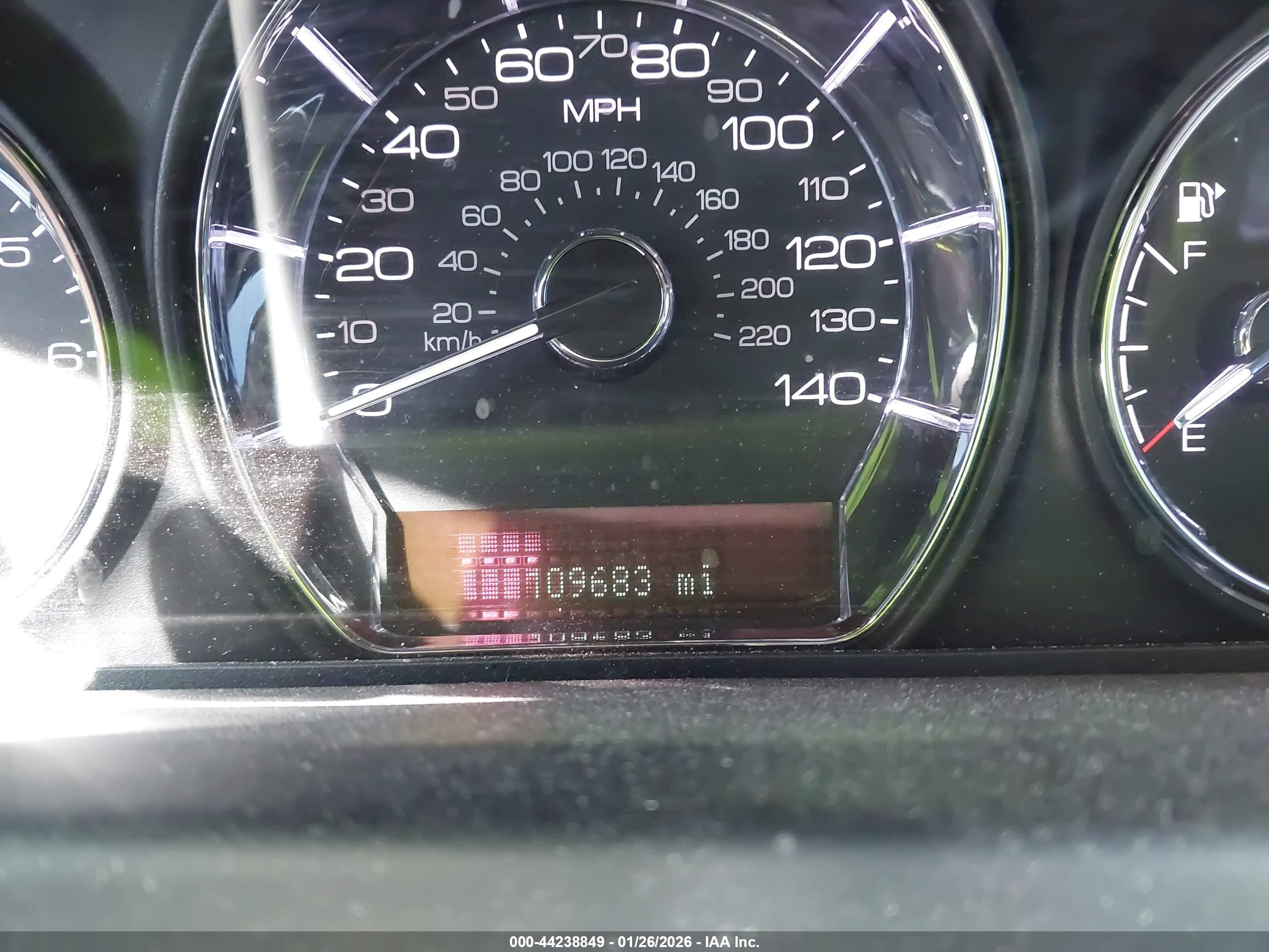 LINCOLN MKS image 7