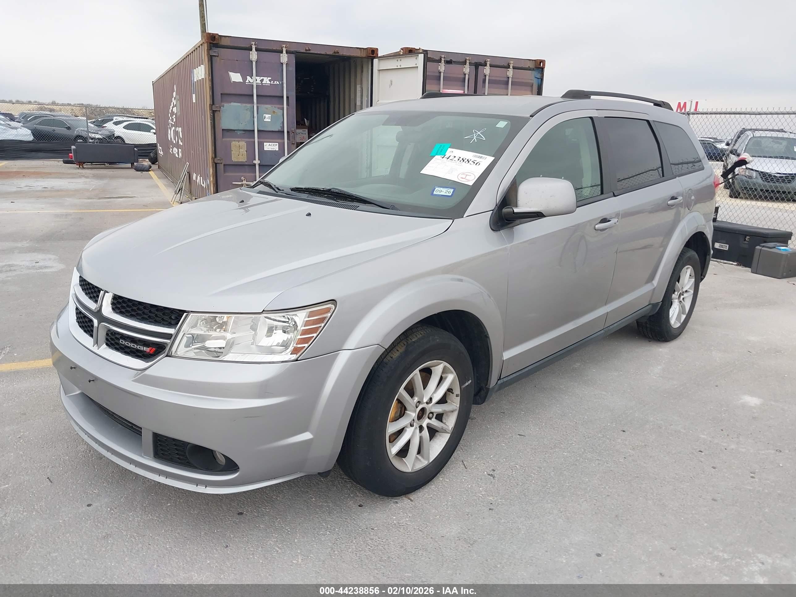 DODGE JOURNEY image 2