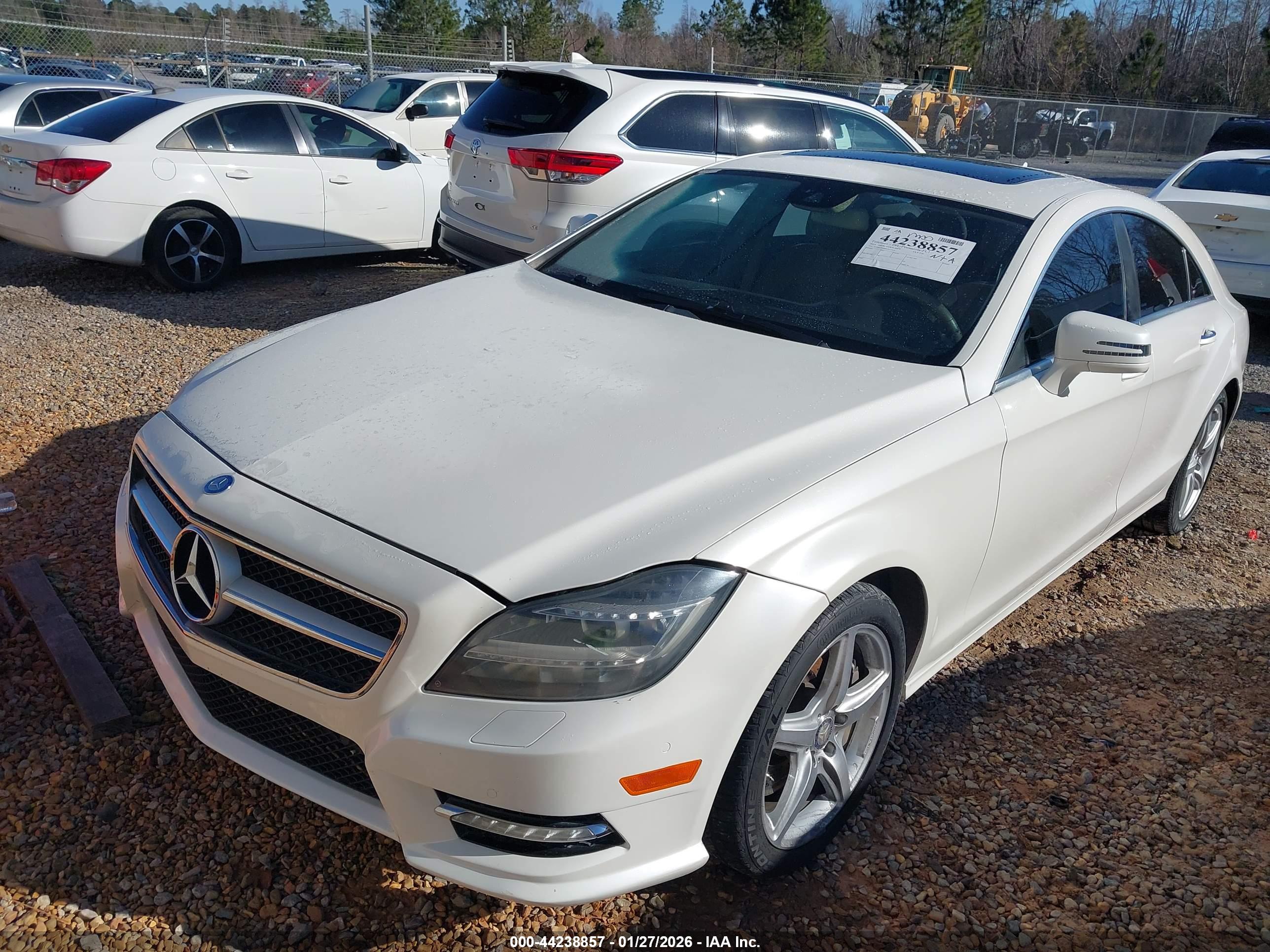 MERCEDES-BENZ CLS image 6