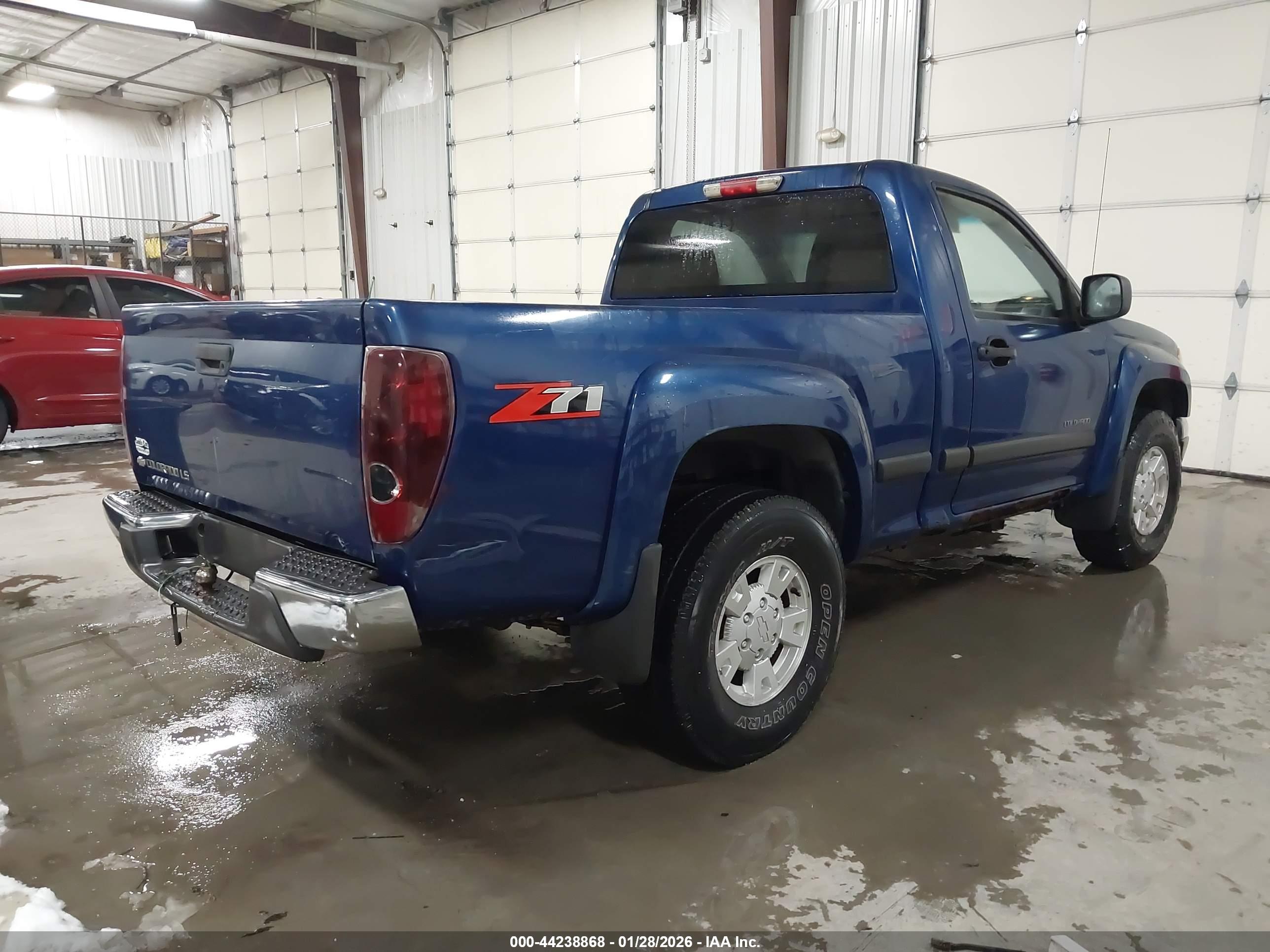 CHEVROLET COLORADO image 4