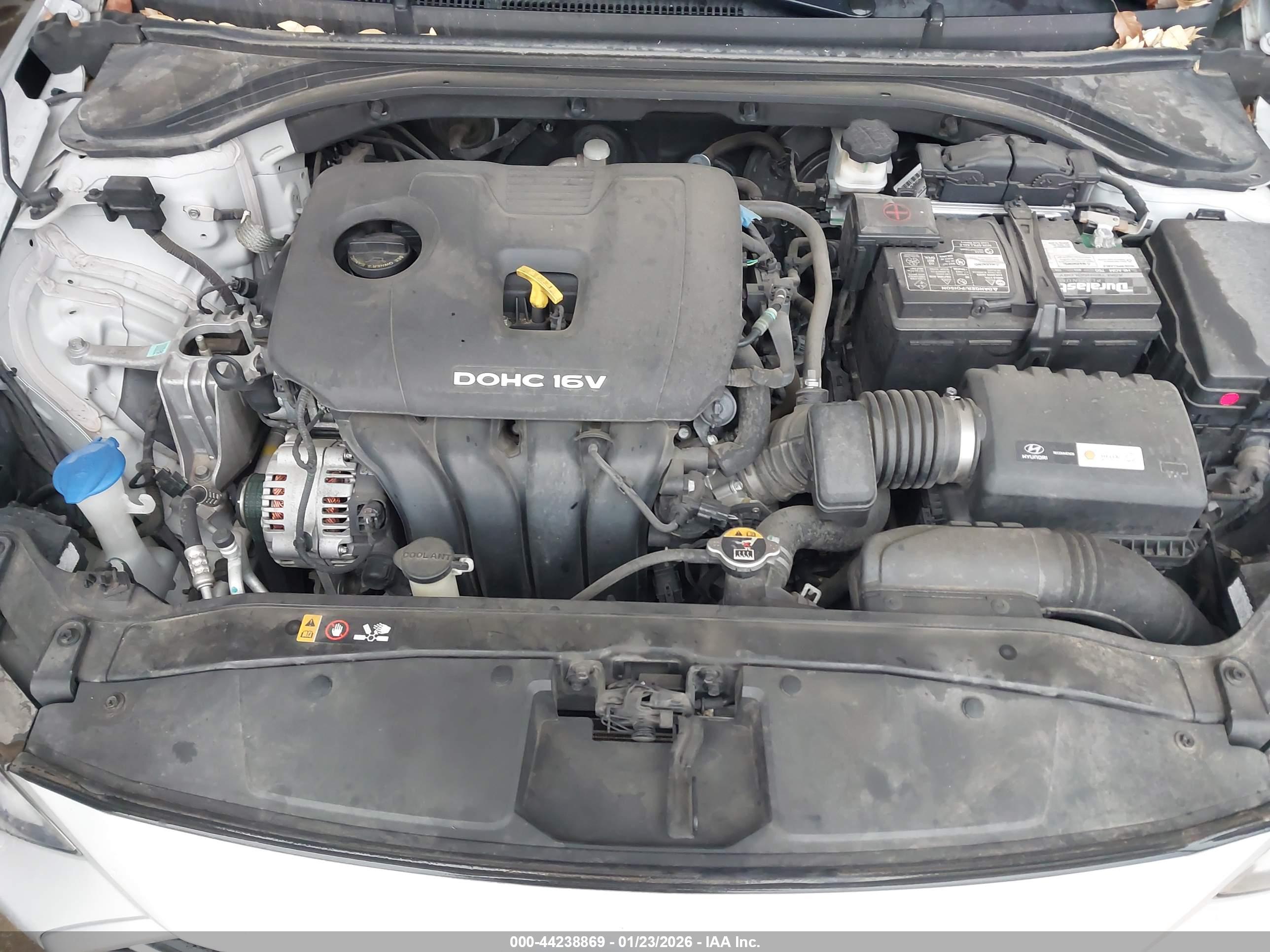 HYUNDAI ELANTRA image 10