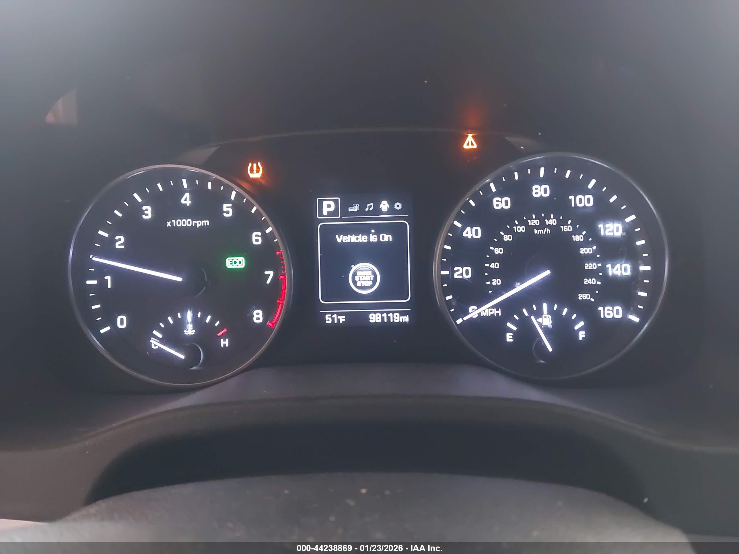 HYUNDAI ELANTRA image 7