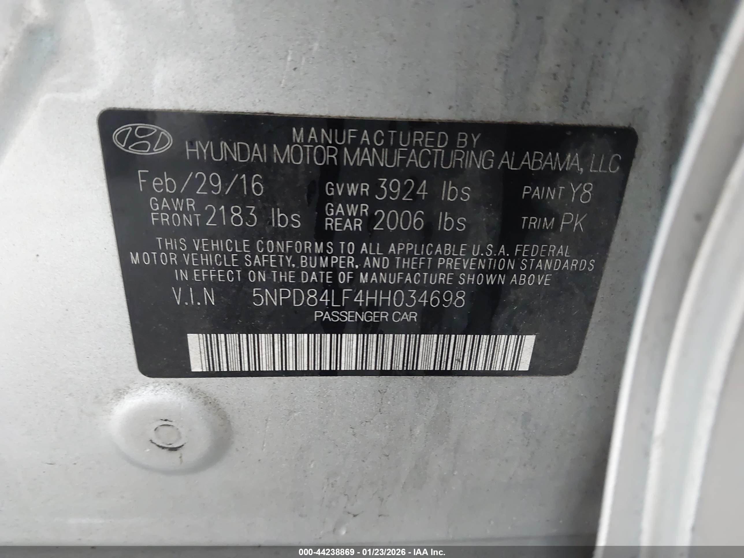 HYUNDAI ELANTRA image 9