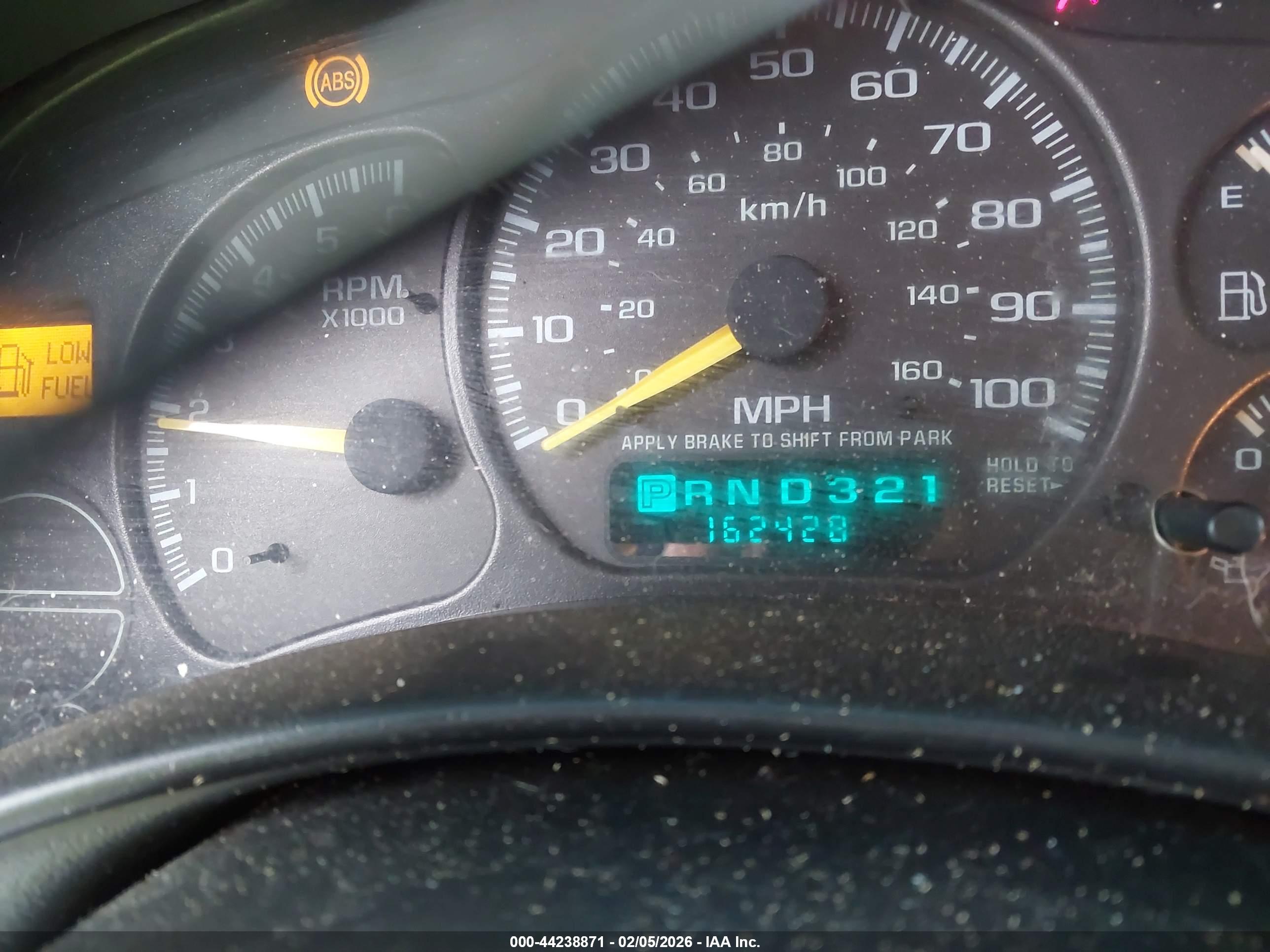 CHEVROLET SILVERADO image 7